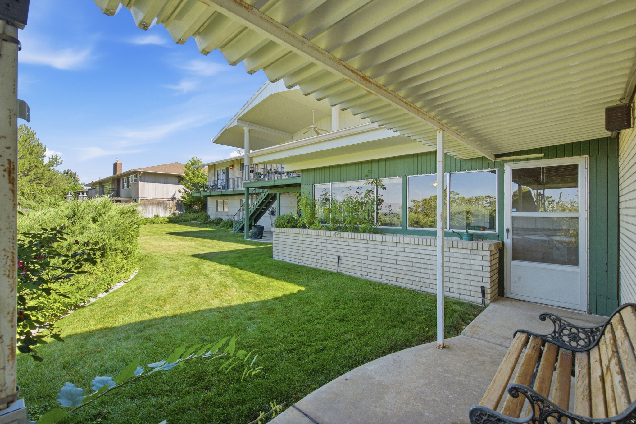main property photo 50