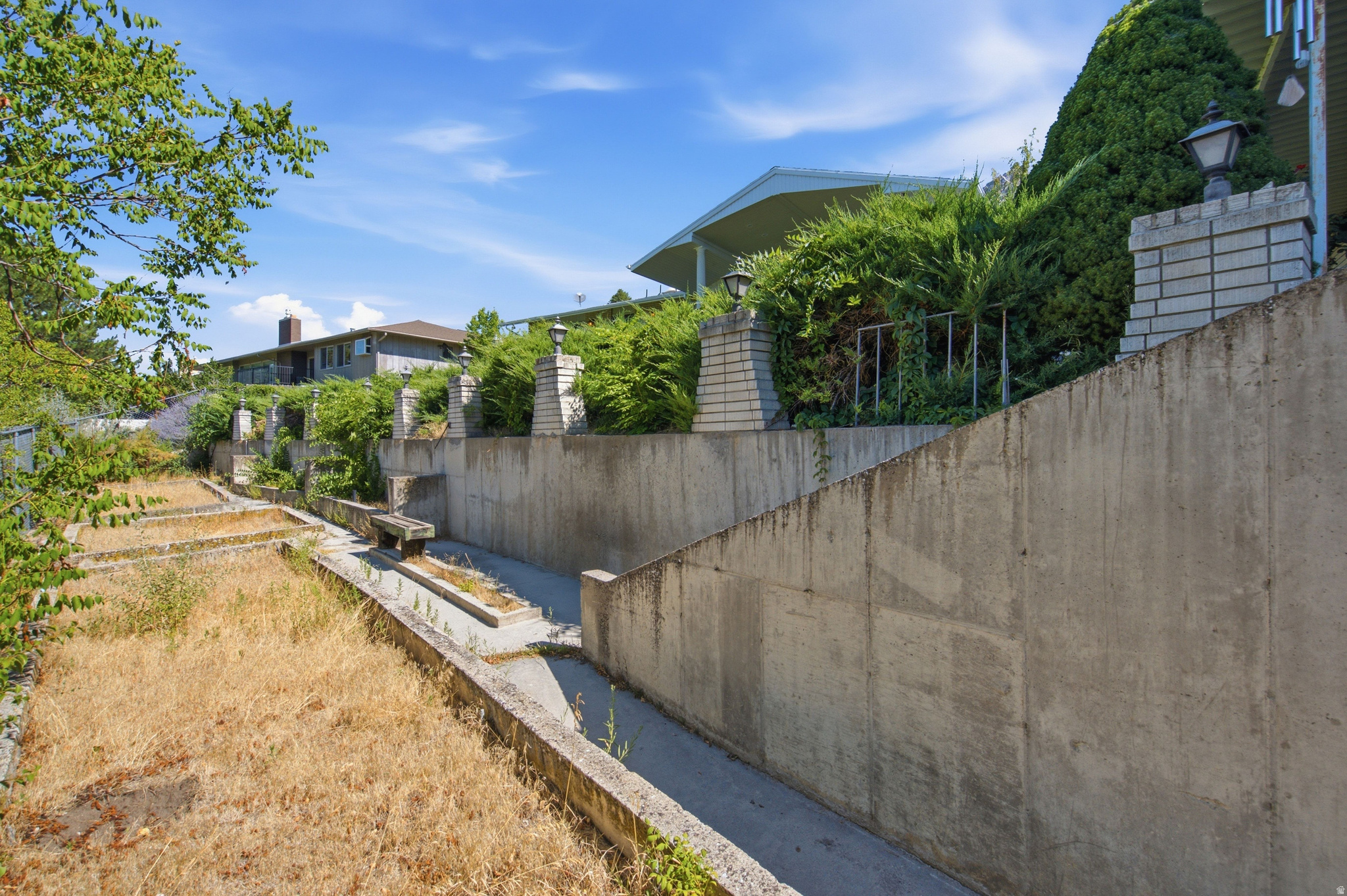 main property photo 53