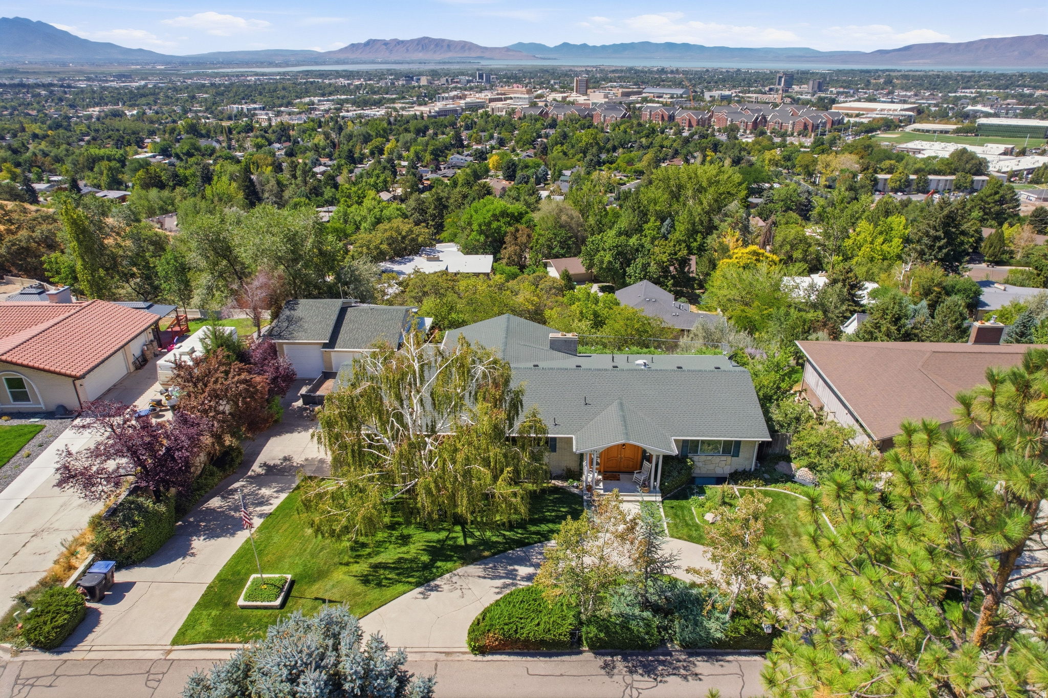 main property photo 57