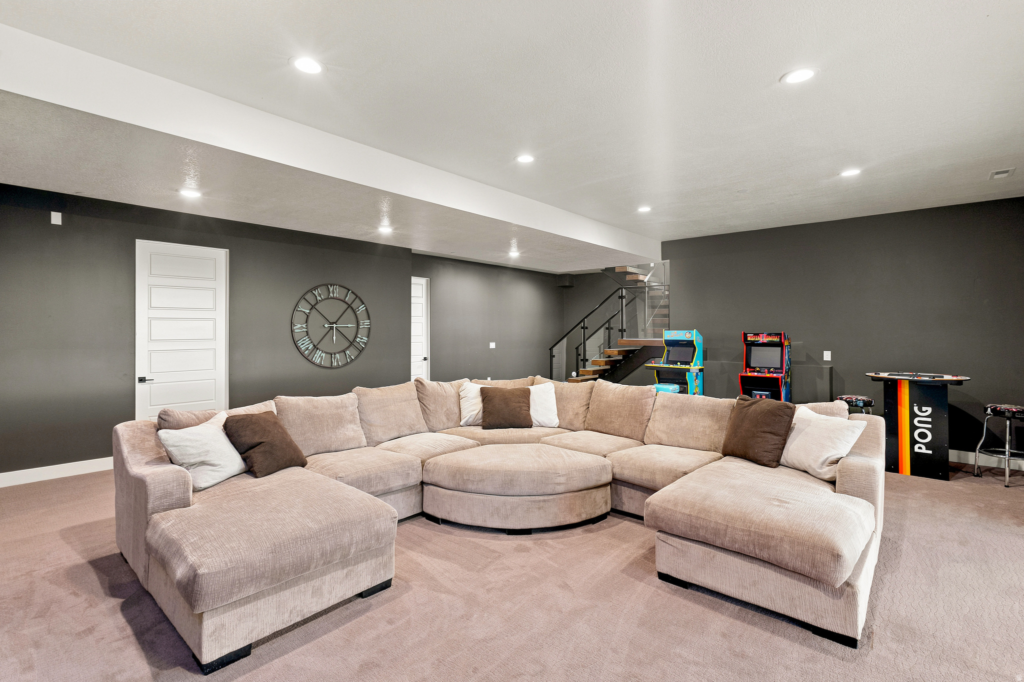 main property photo 81