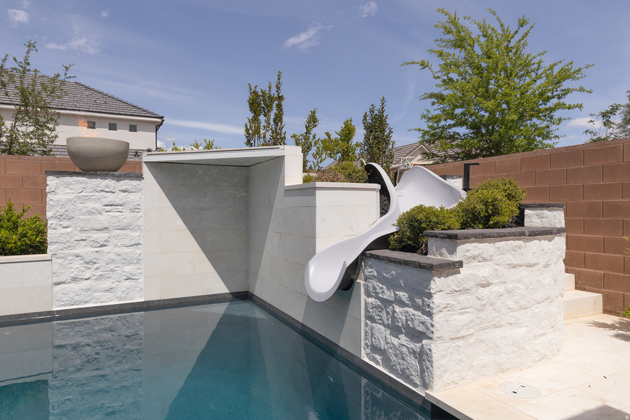 main property photo 67