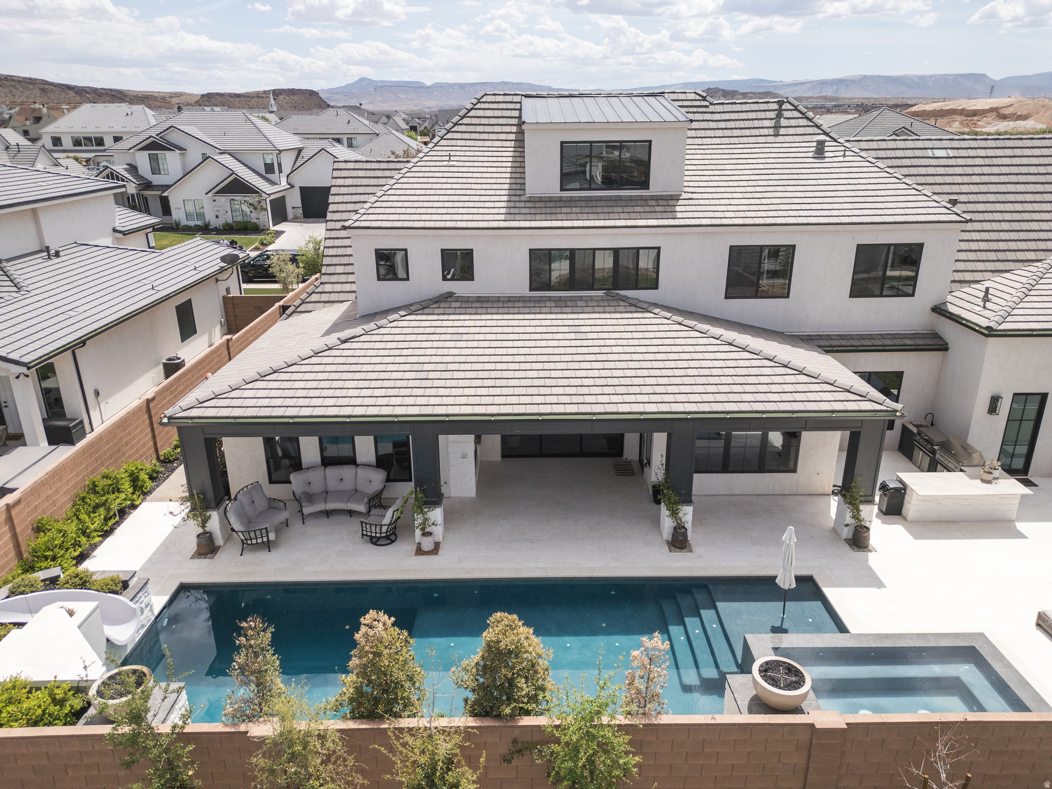main property photo 85