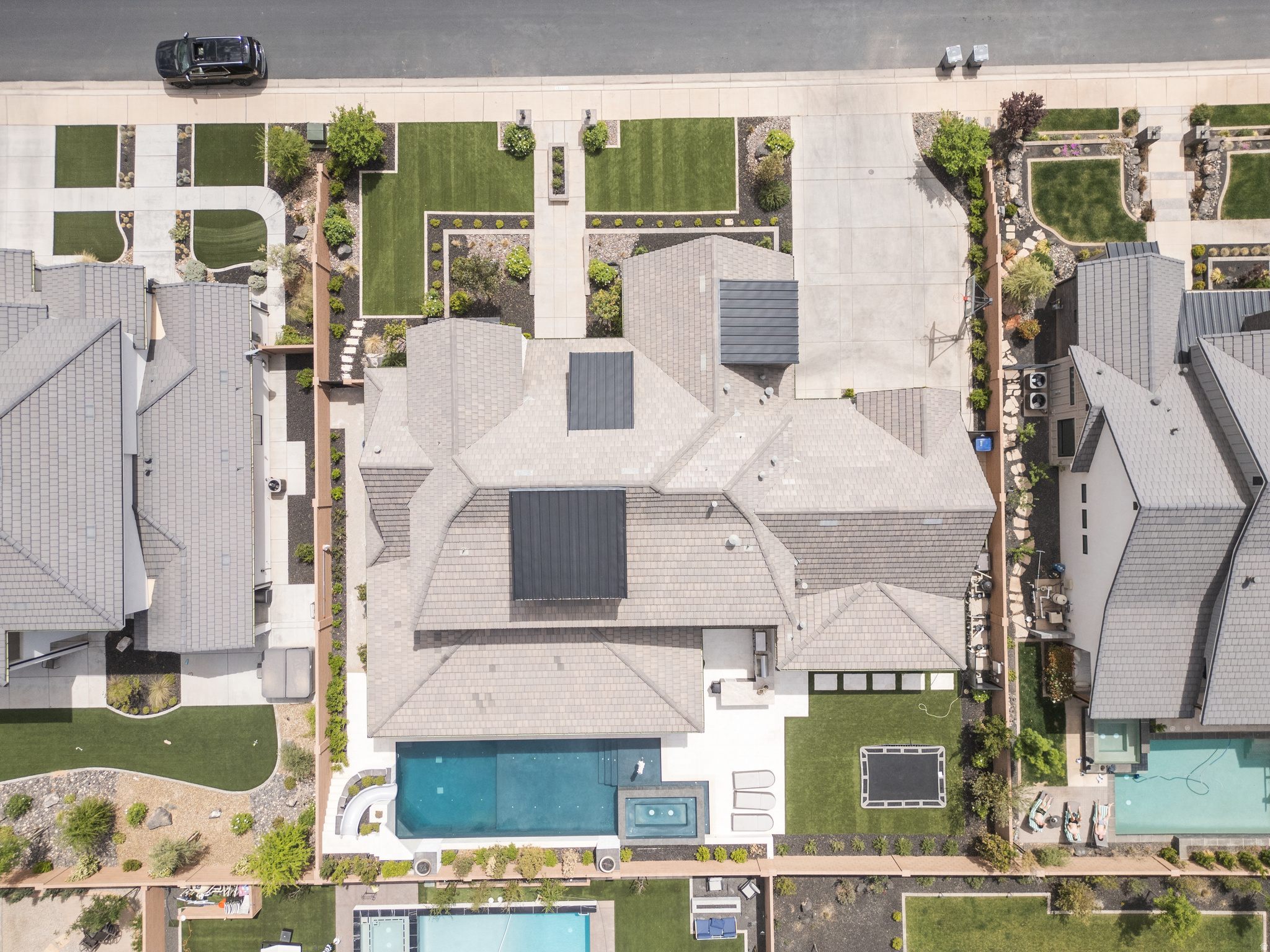 main property photo 90