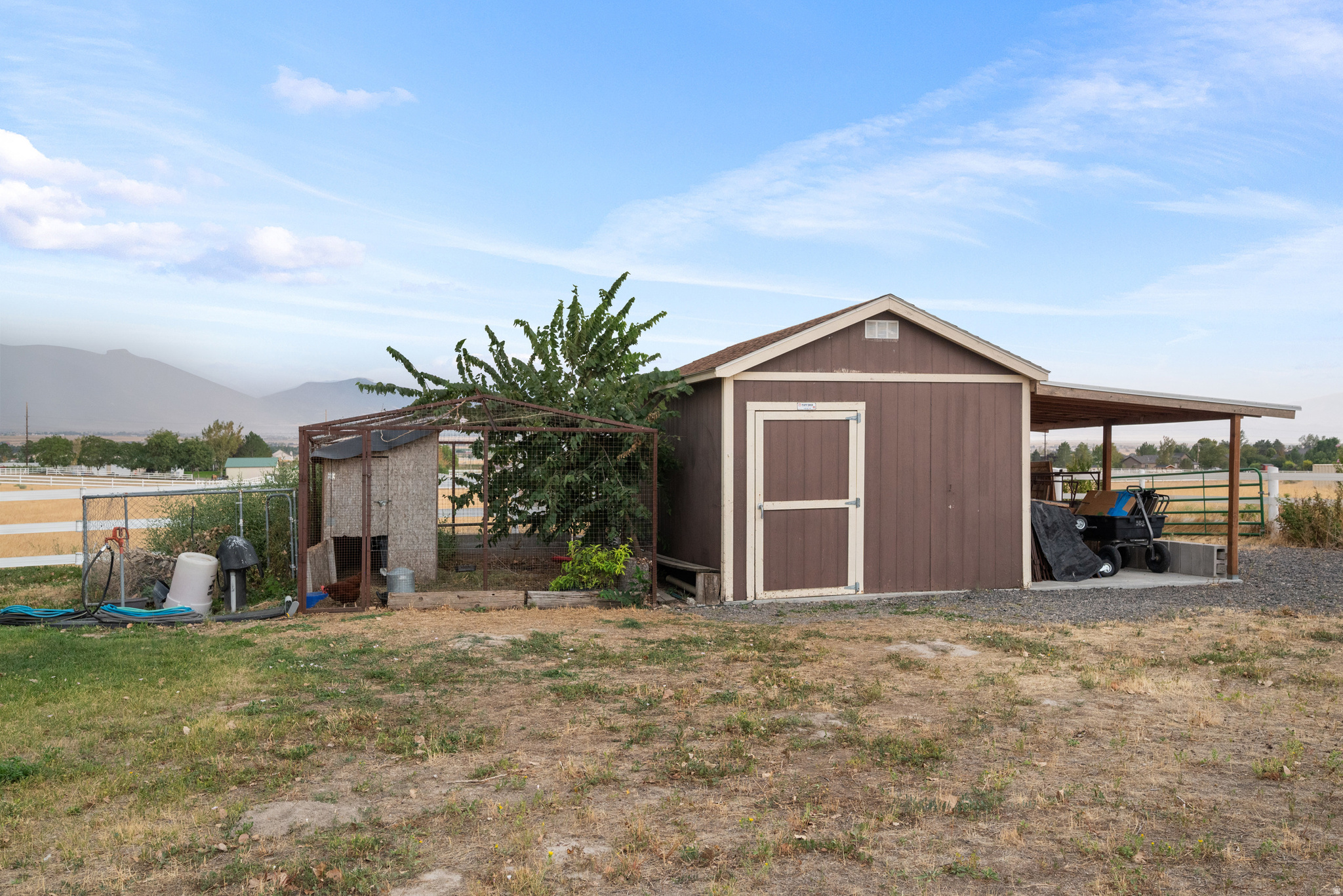 main property photo 27