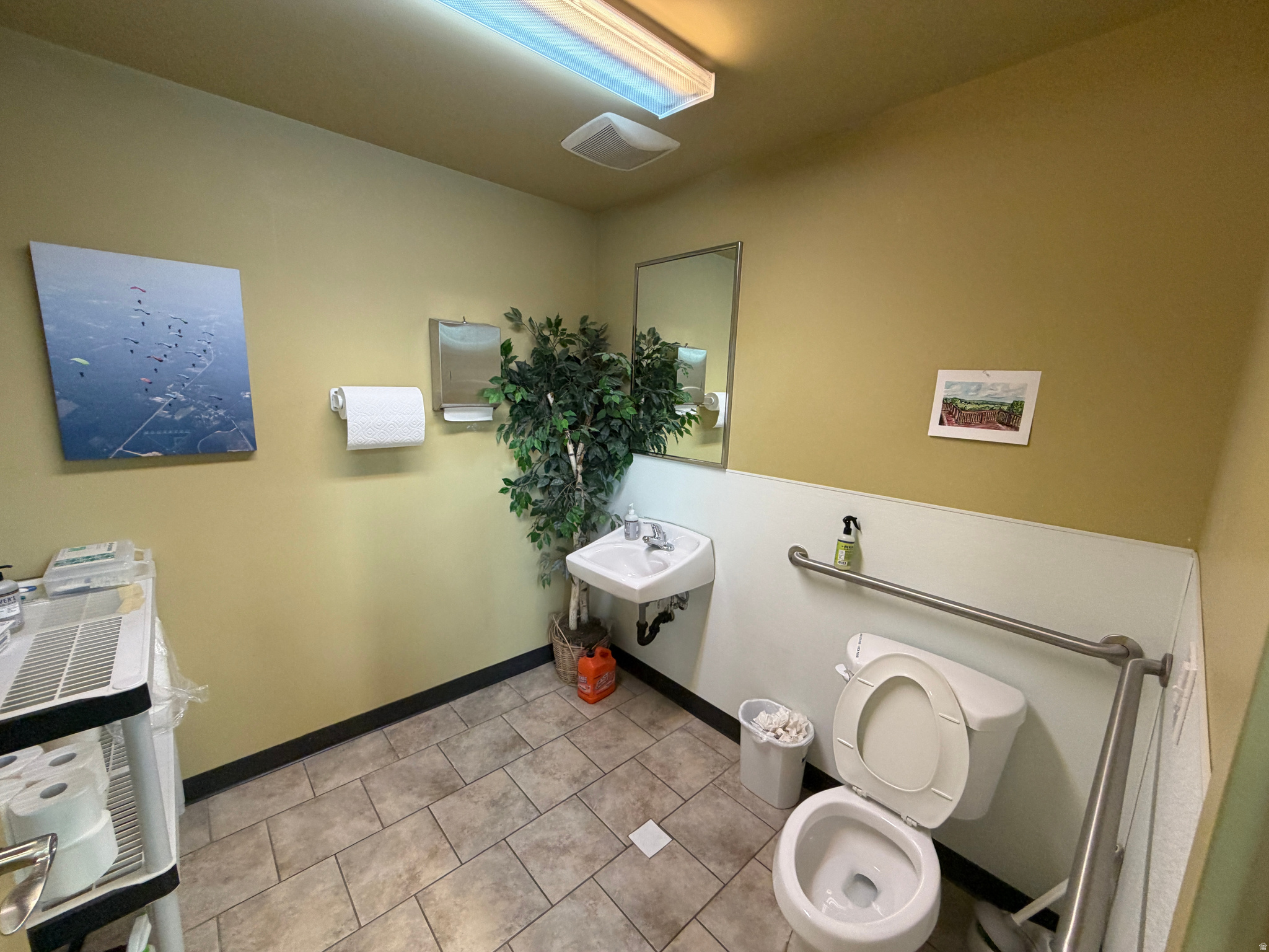main property photo 21