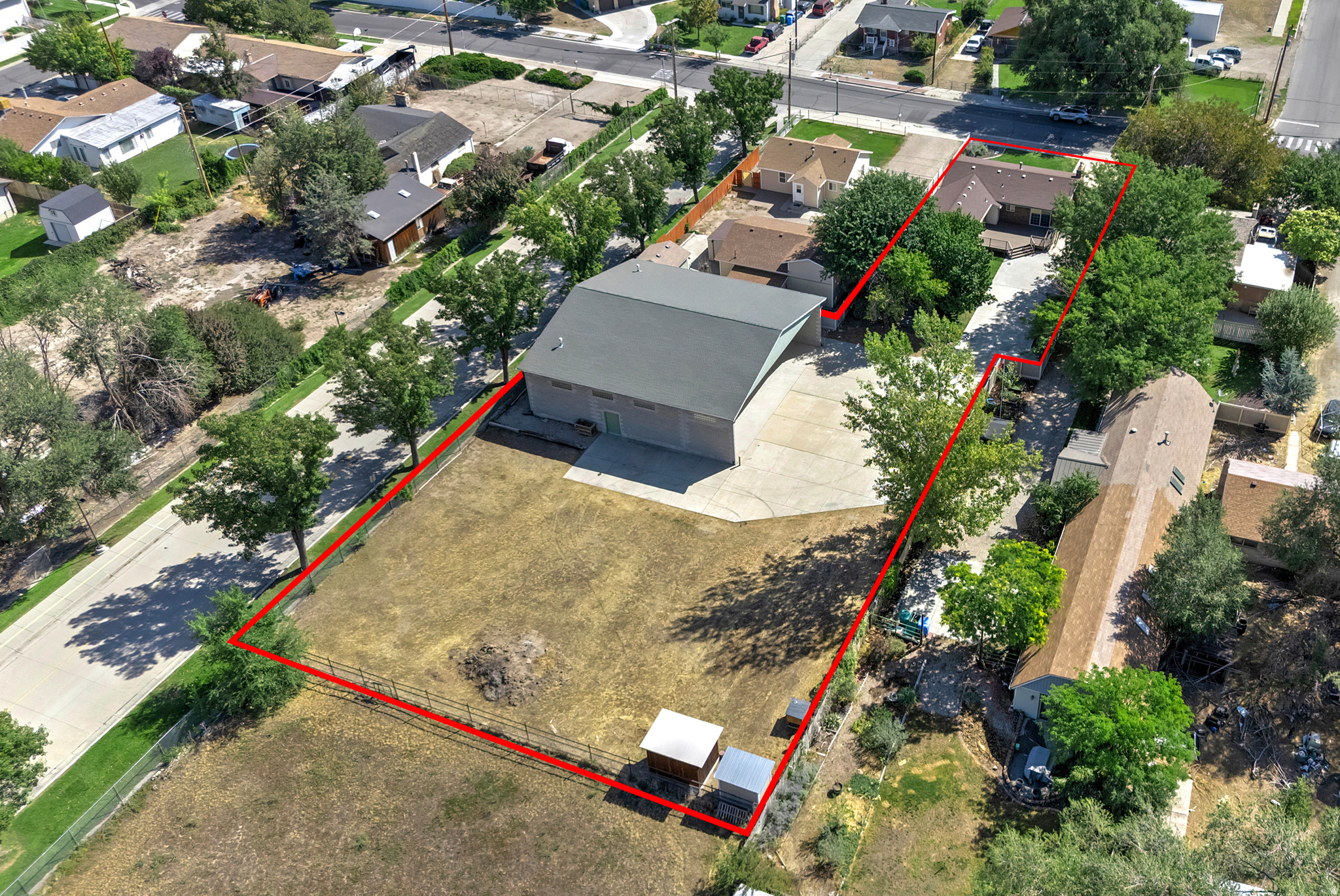main property photo 2