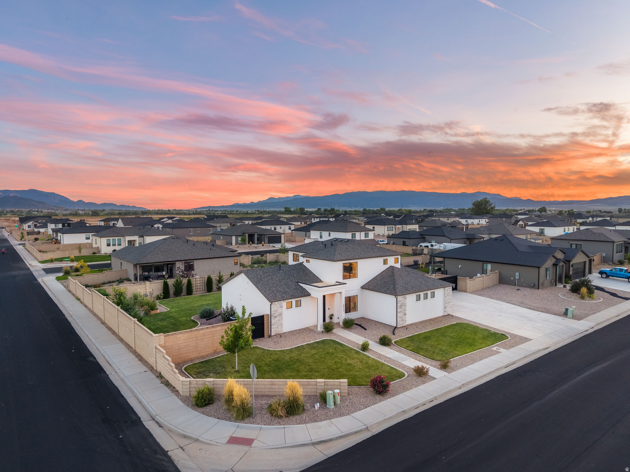main property photo 81