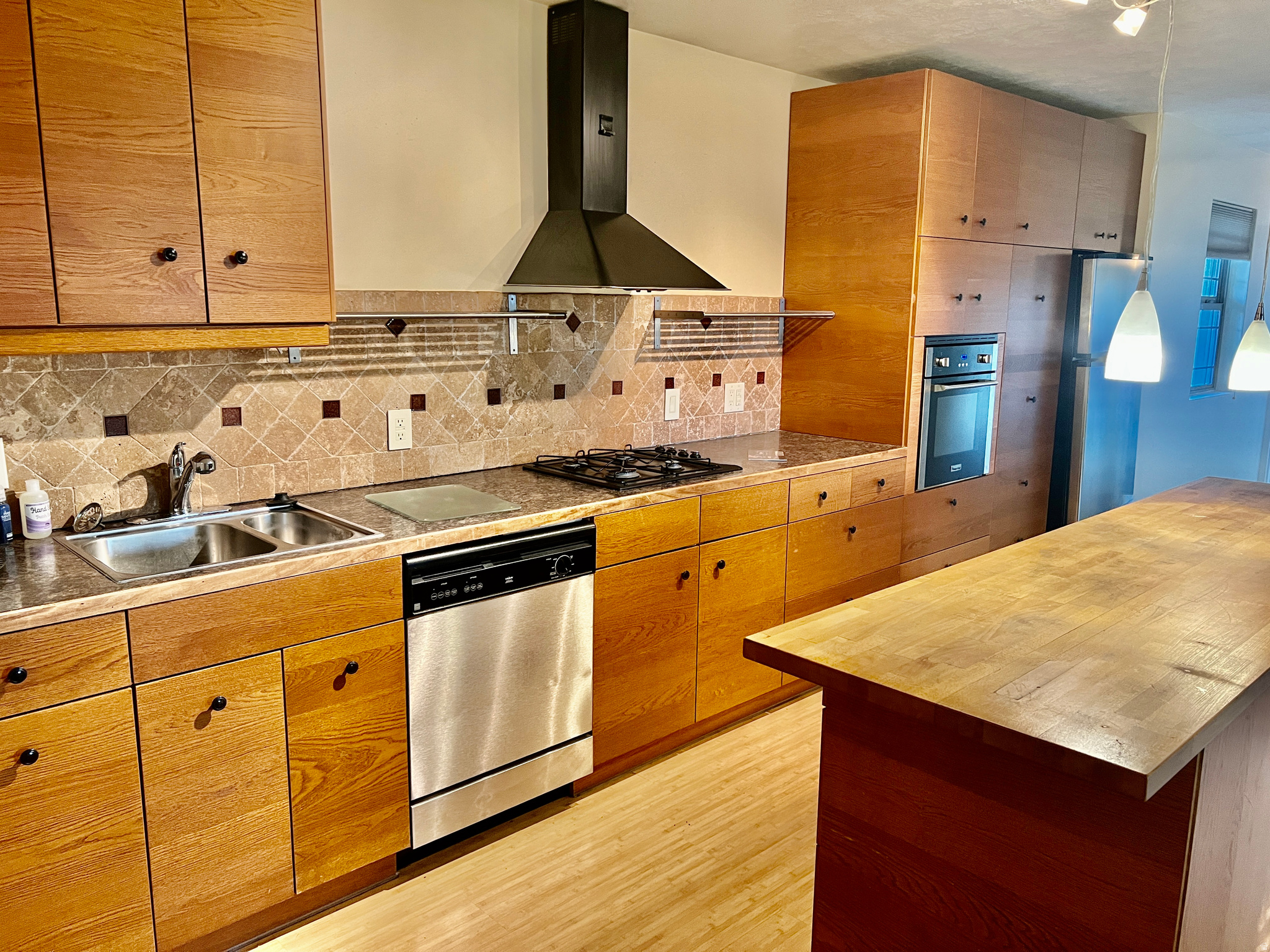 main property photo 36
