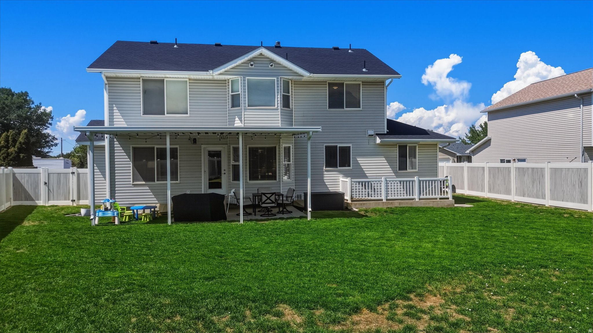 main property photo 67