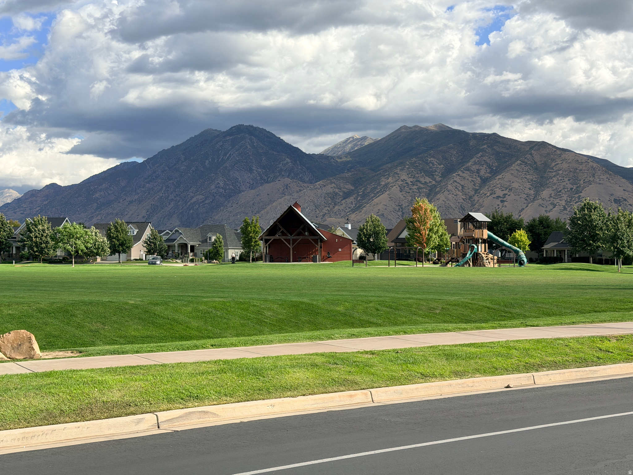 main property photo 43