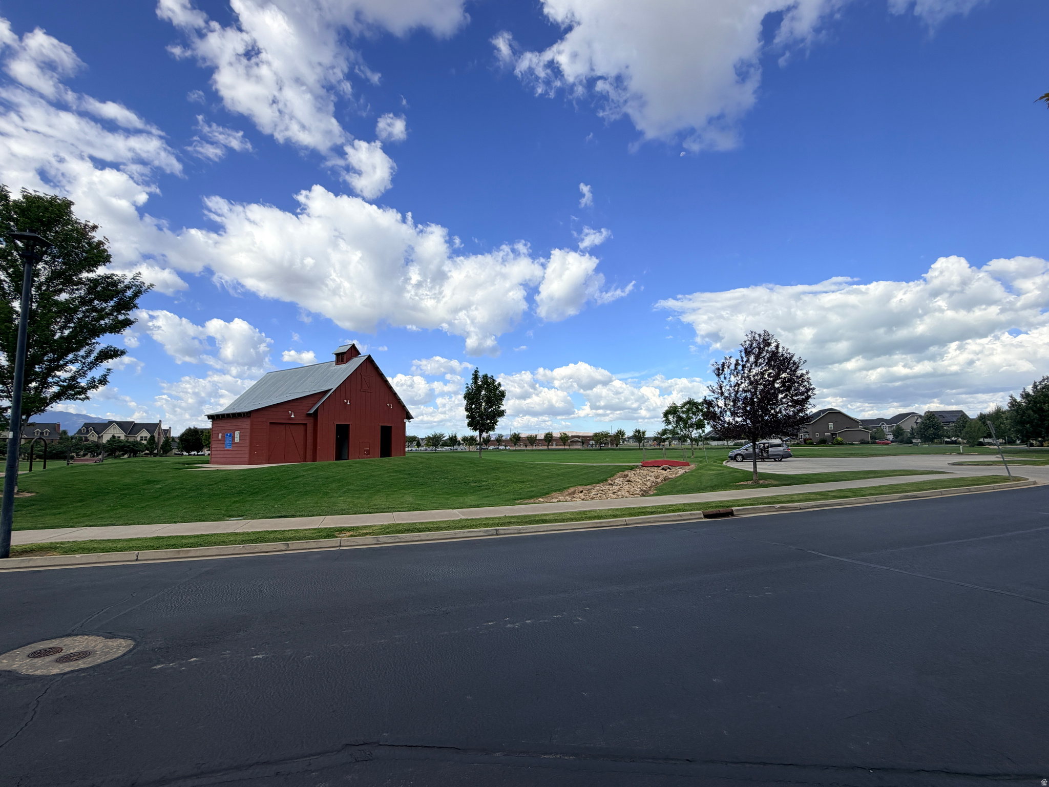 main property photo 44