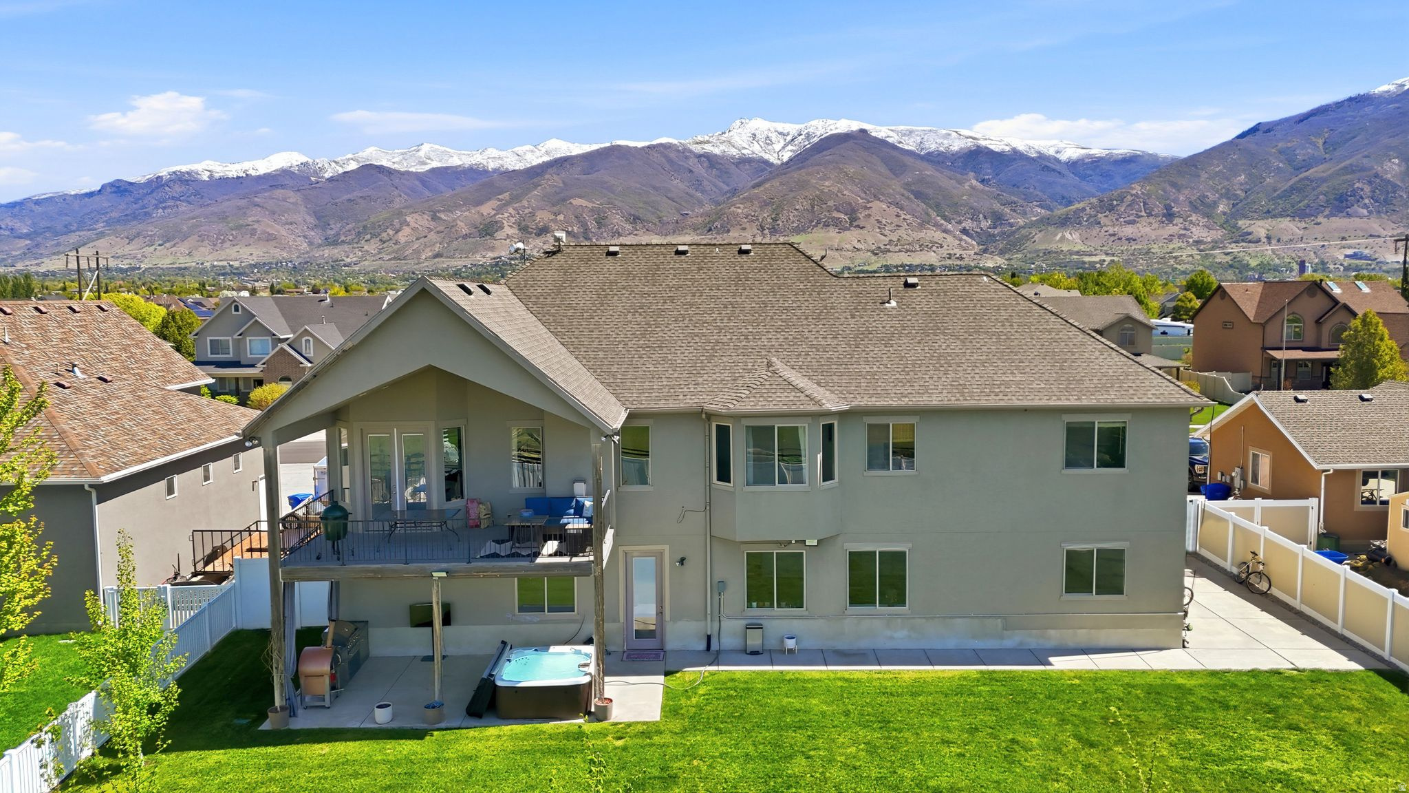 main property photo 44