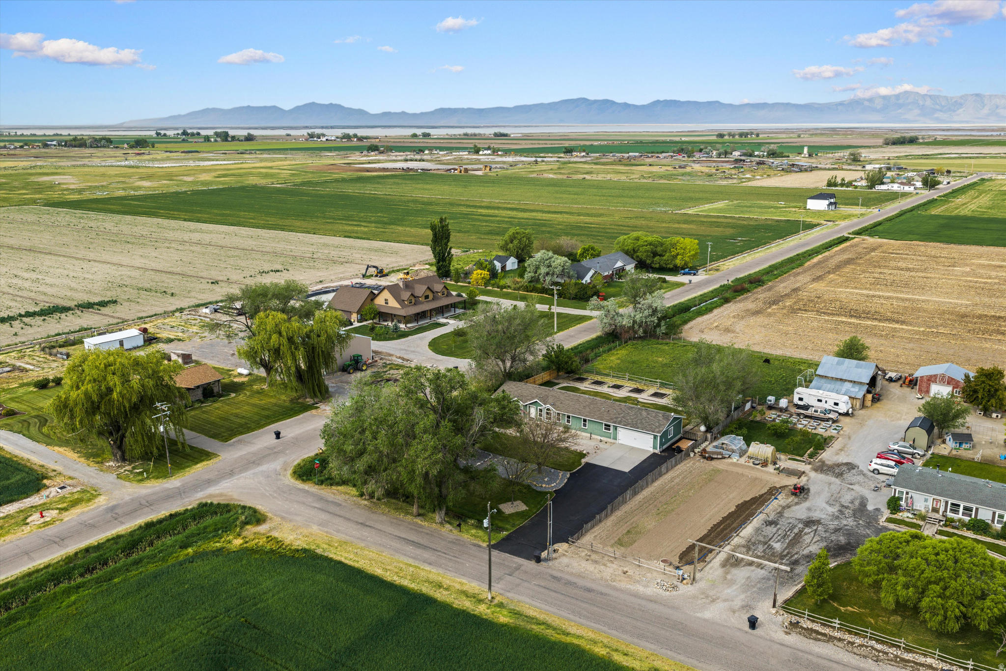 main property photo 31