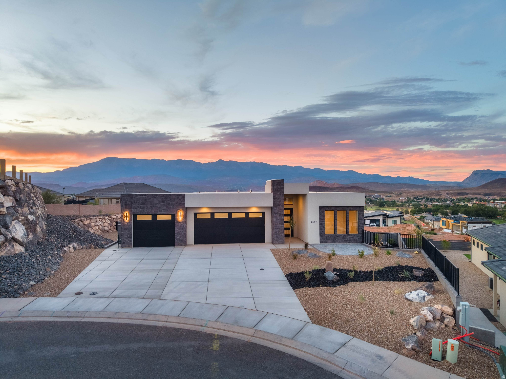 main property photo 78