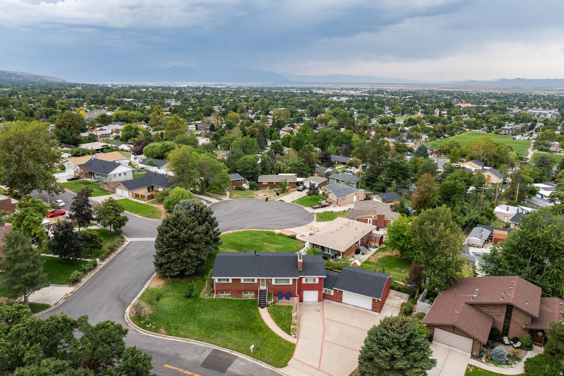 main property photo 26