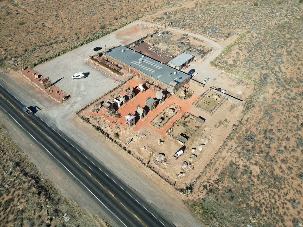 main property photo 12