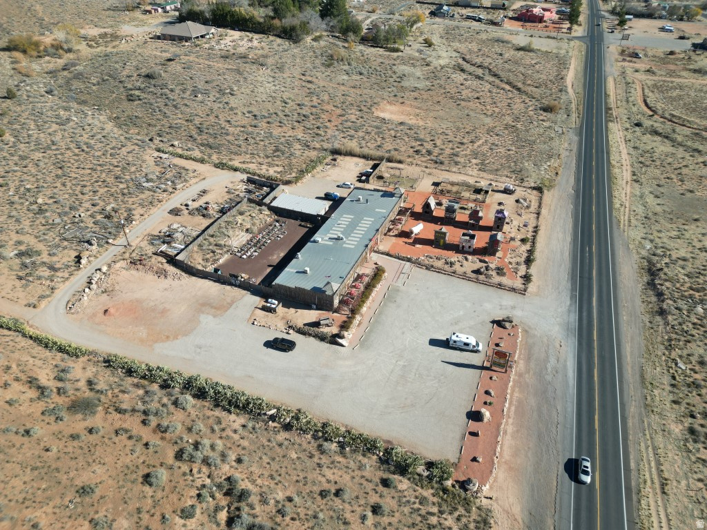 main property photo 13