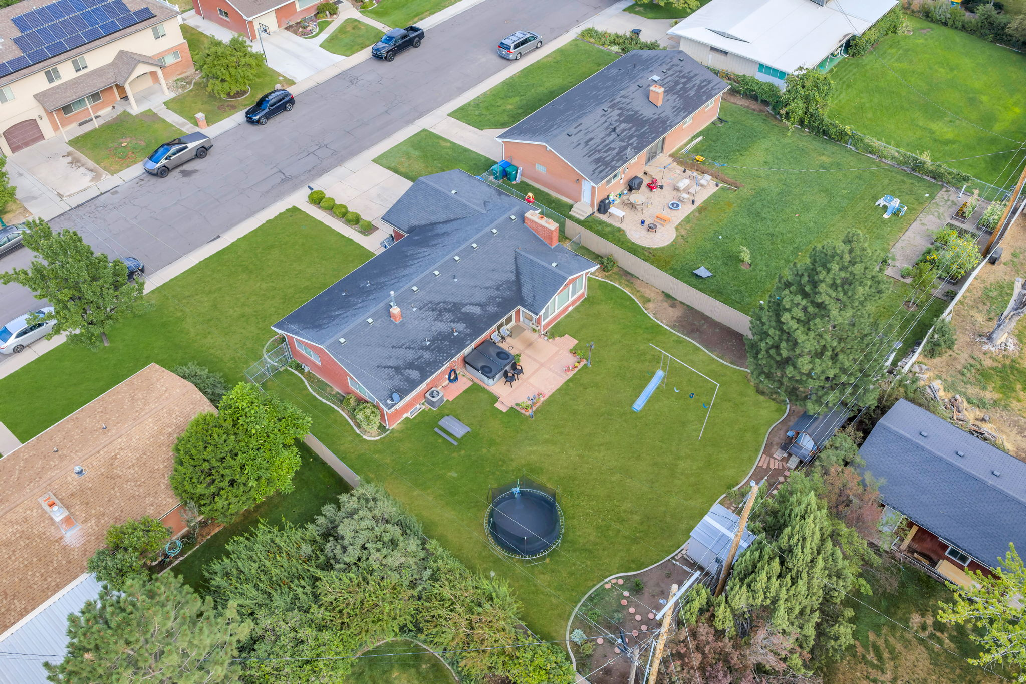 main property photo 29
