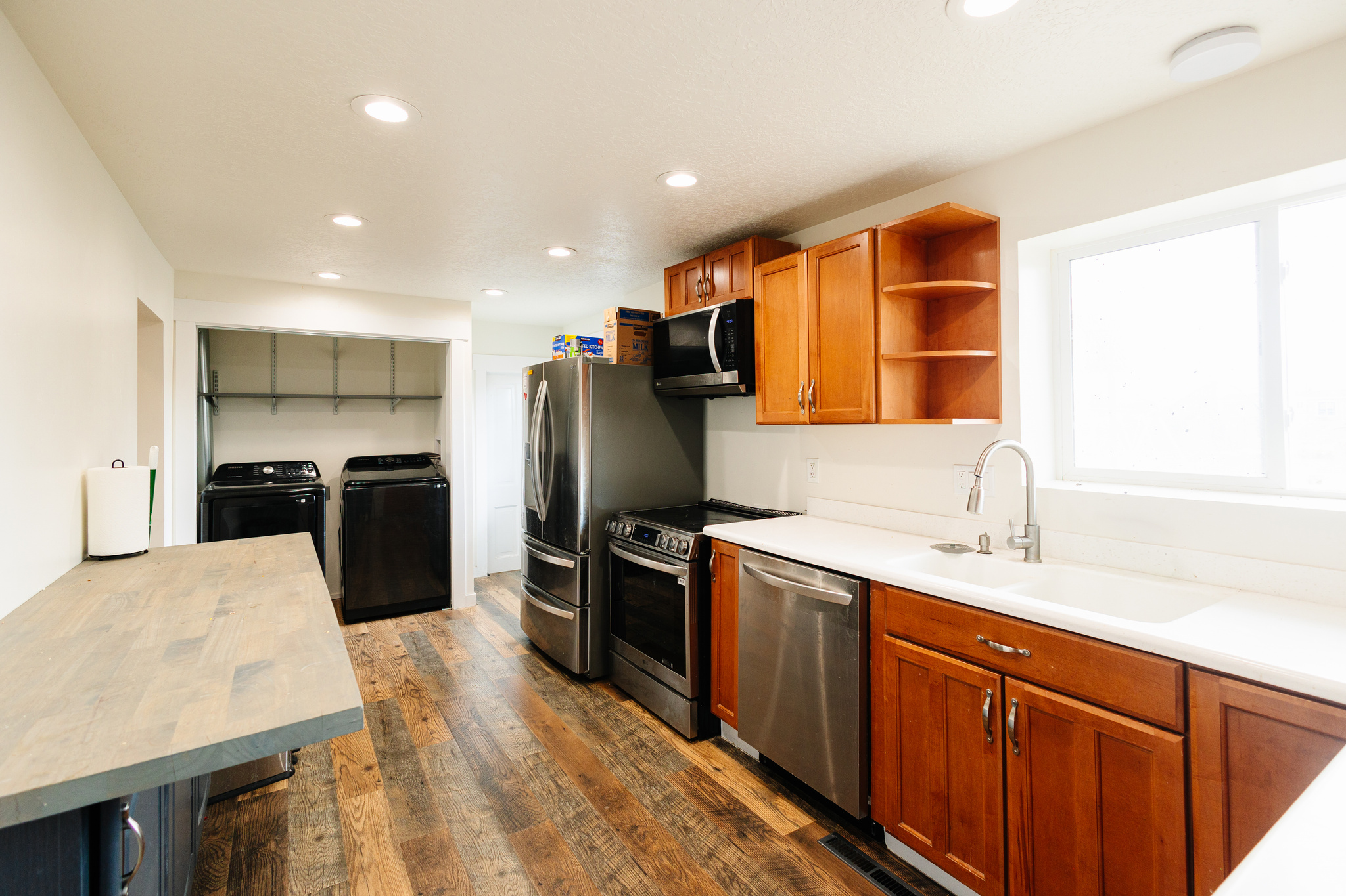 main property photo 15