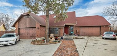 image of property with 5 Bed | 4 Bath | 2,549 Sqft