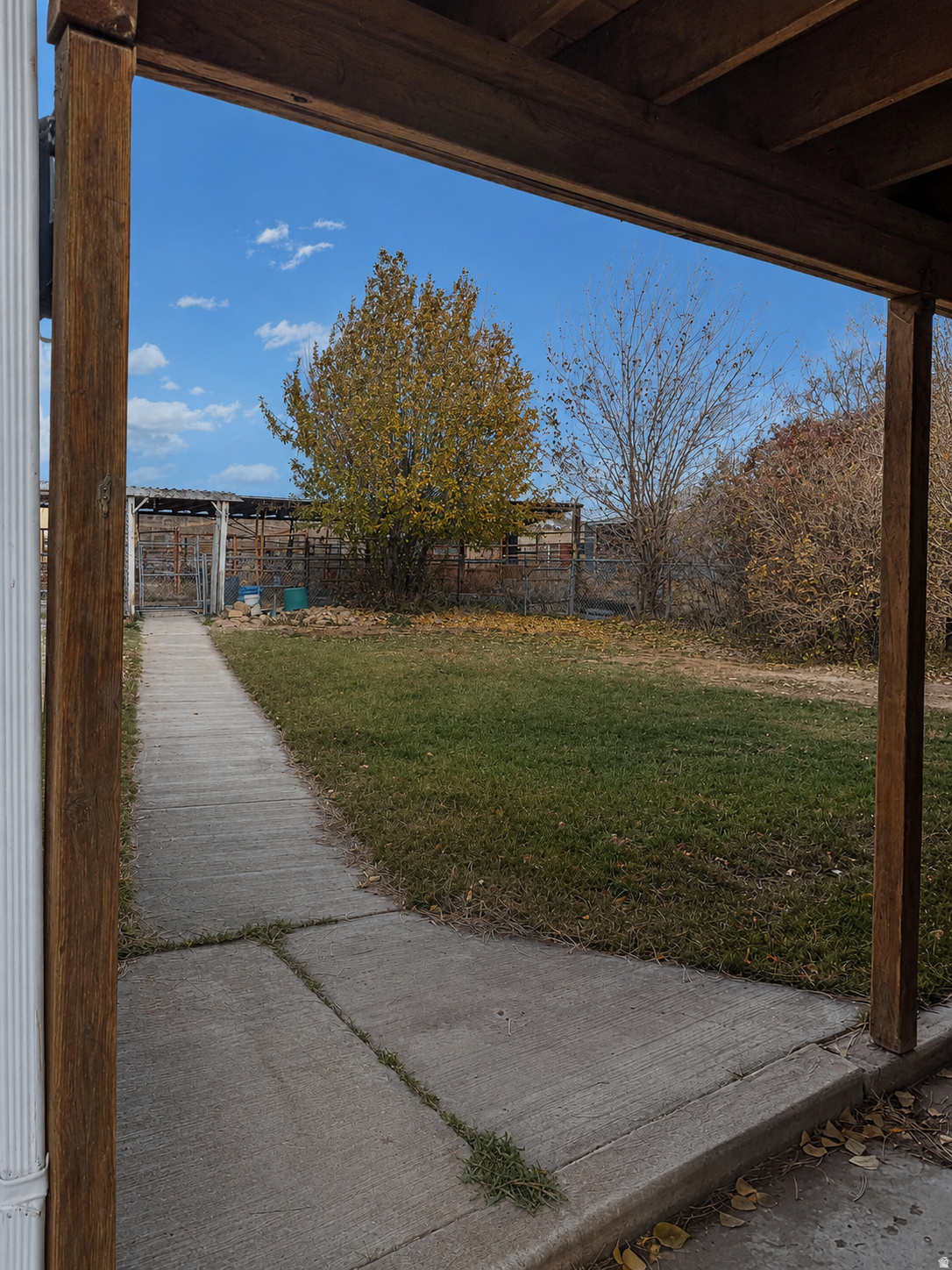 main property photo 15