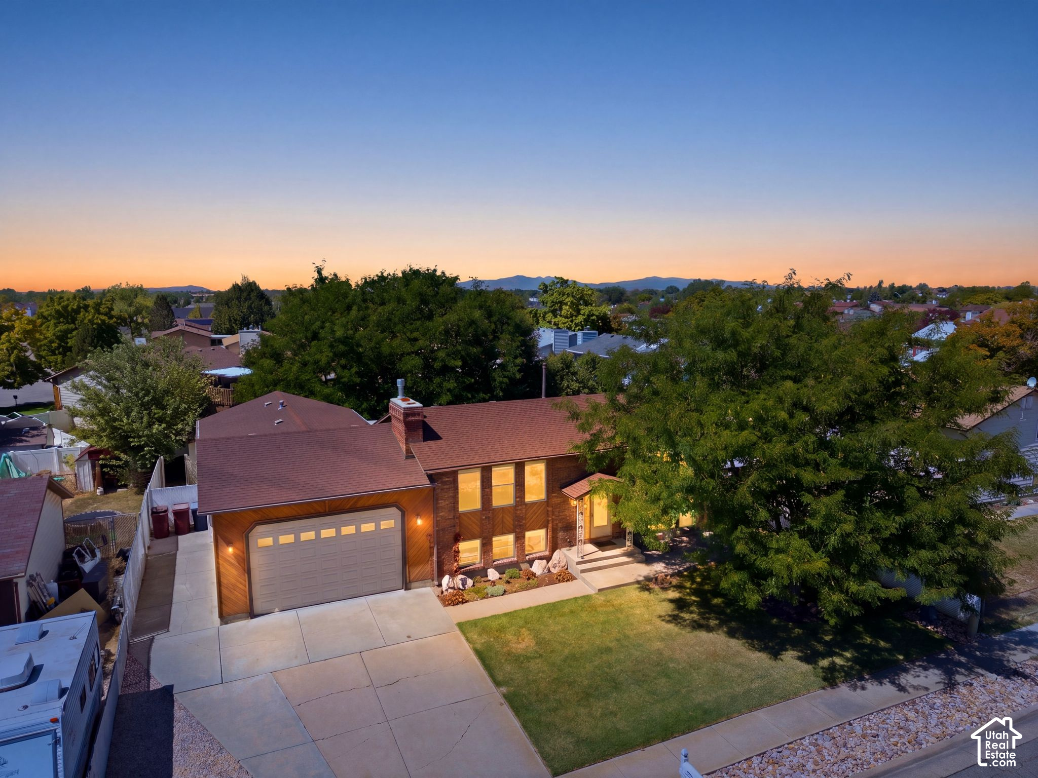 main property photo 48
