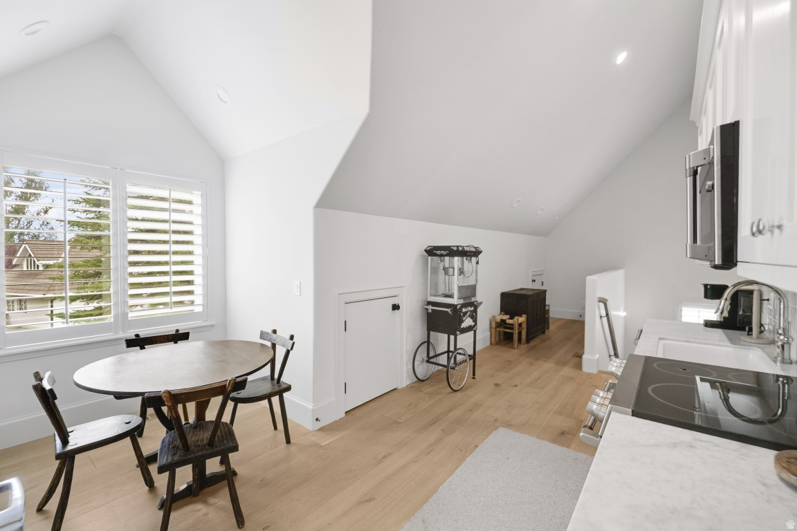 main property photo 76