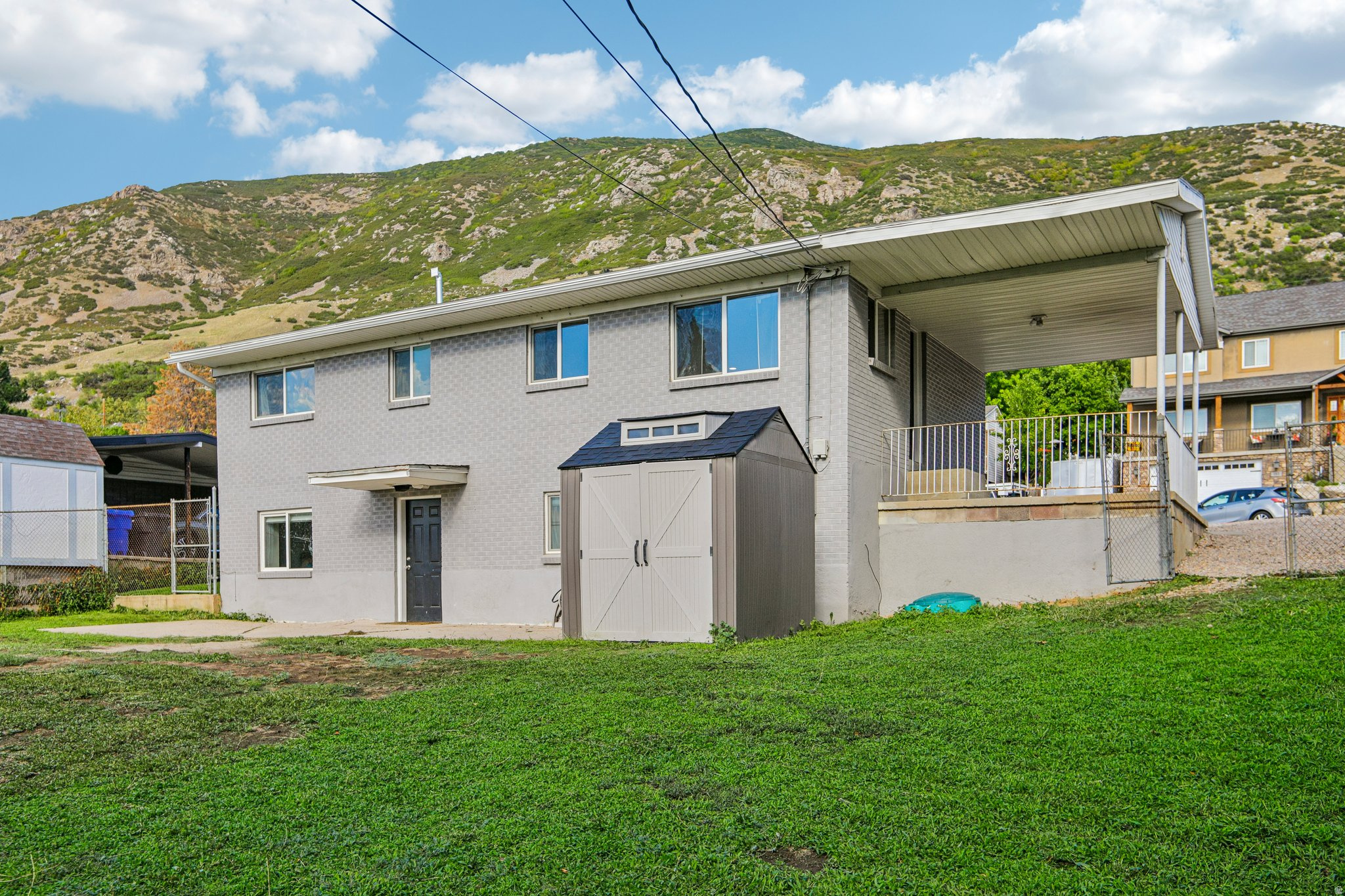 main property photo 36
