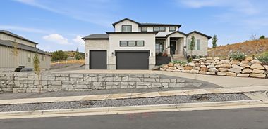 image of property with 6 Bed | 6 Bath | 4,543 Sqft