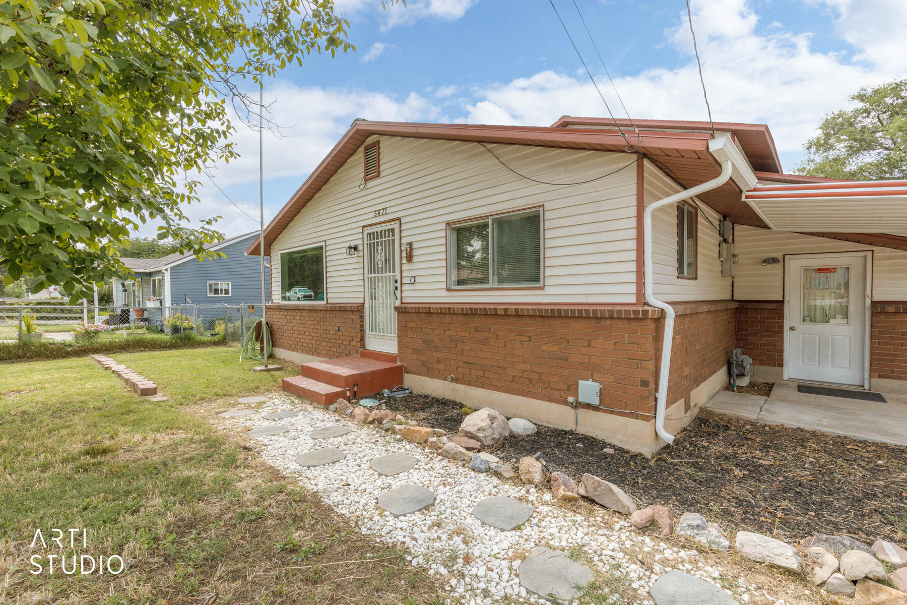 main property photo 2