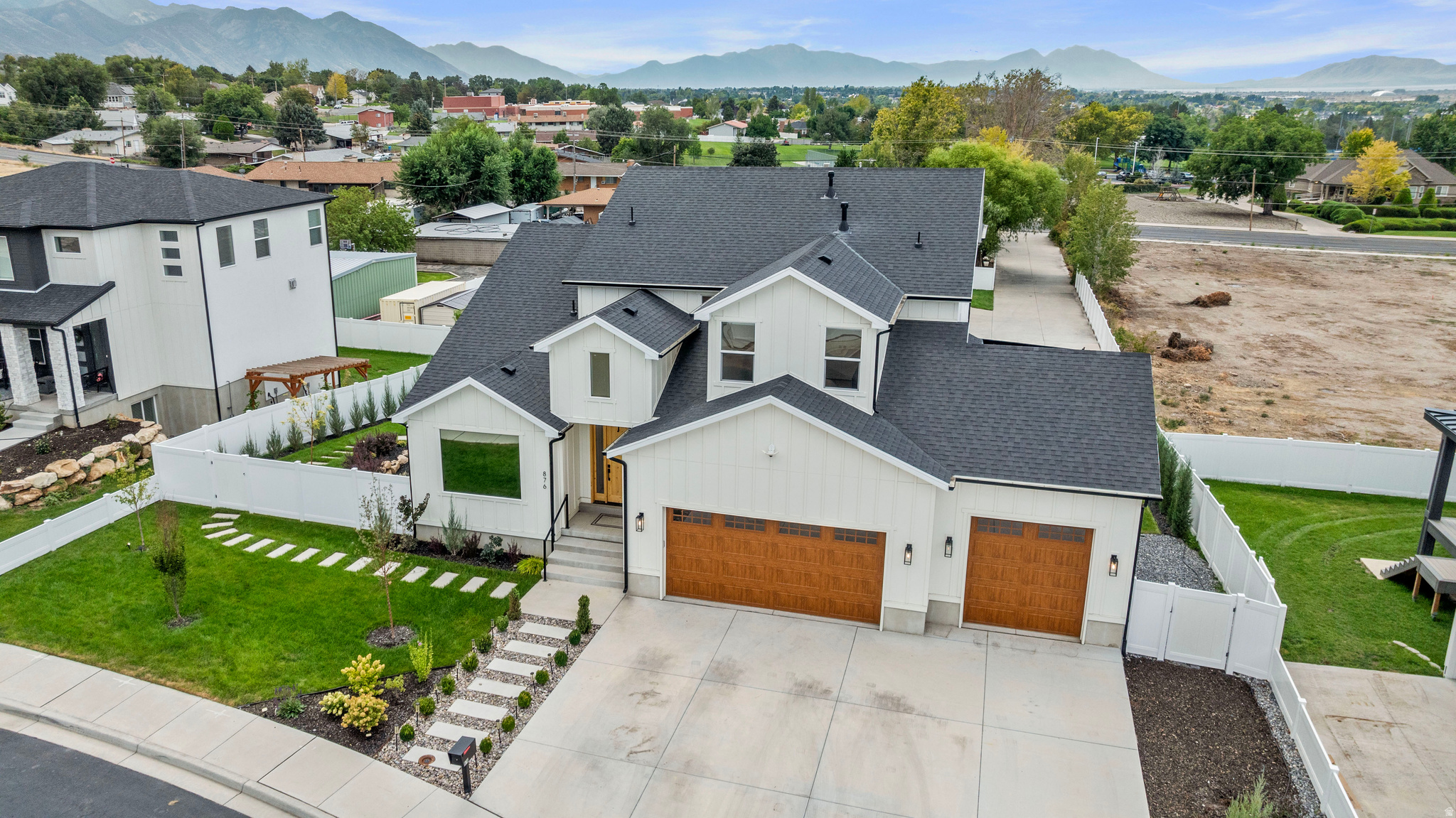 main property photo 56