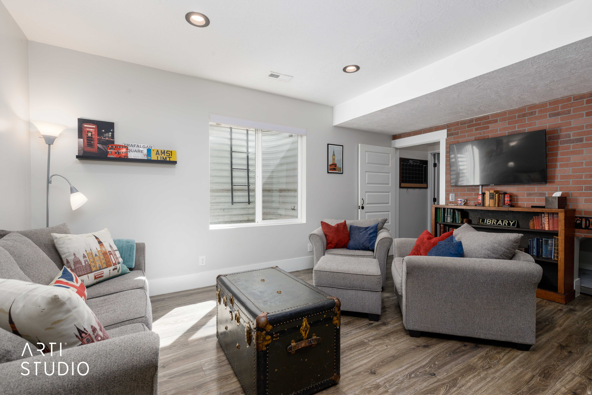 main property photo 56
