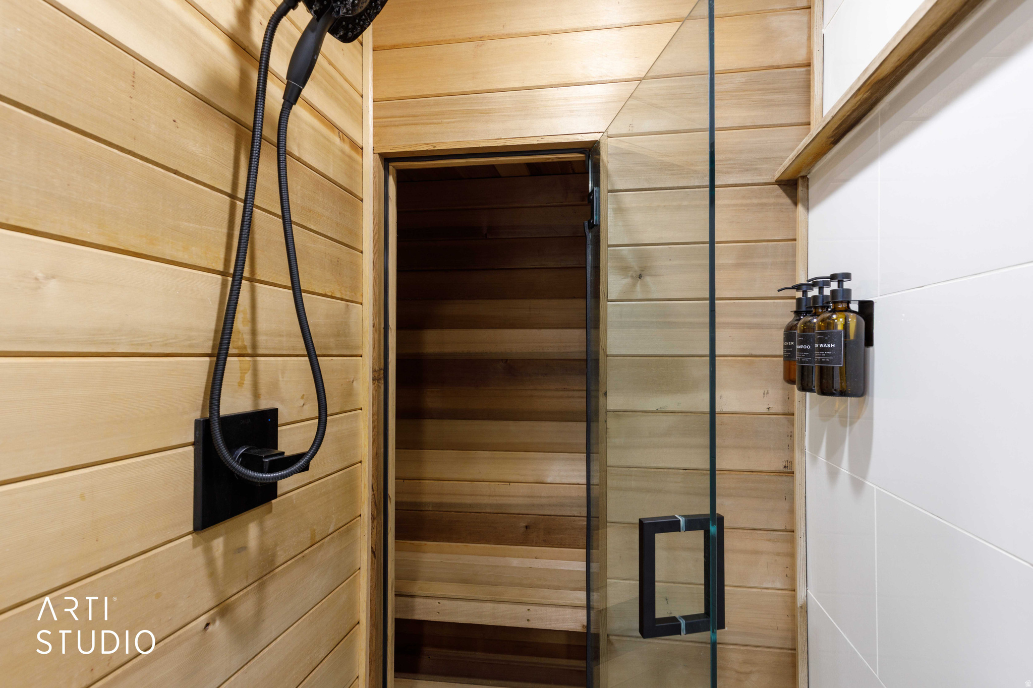 main property photo 74