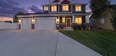 image of property with 5 Bed | 4 Bath | 2,854 Sqft
