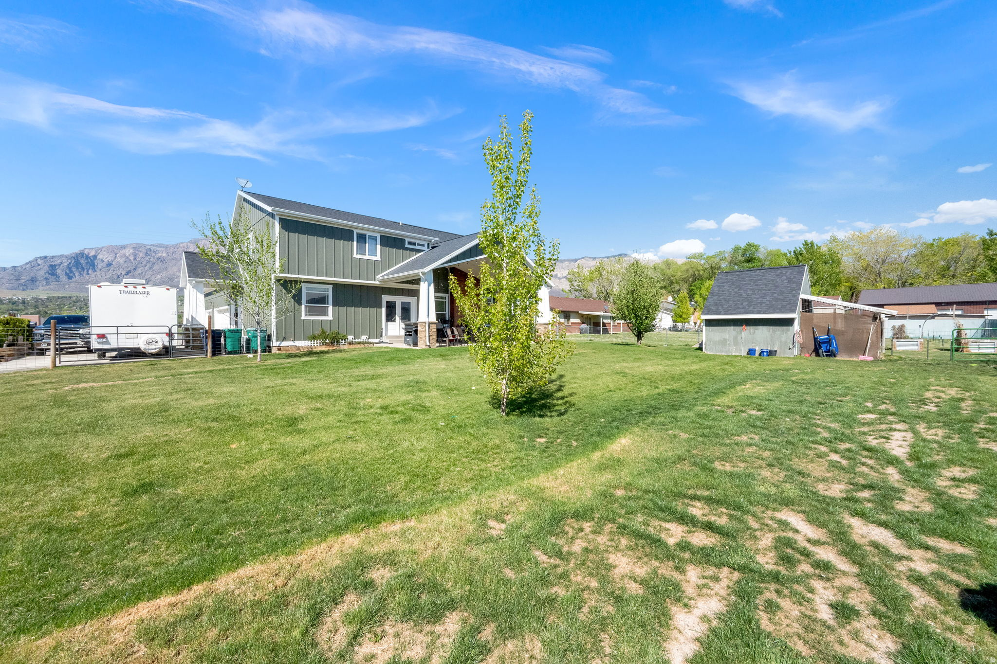 main property photo 36