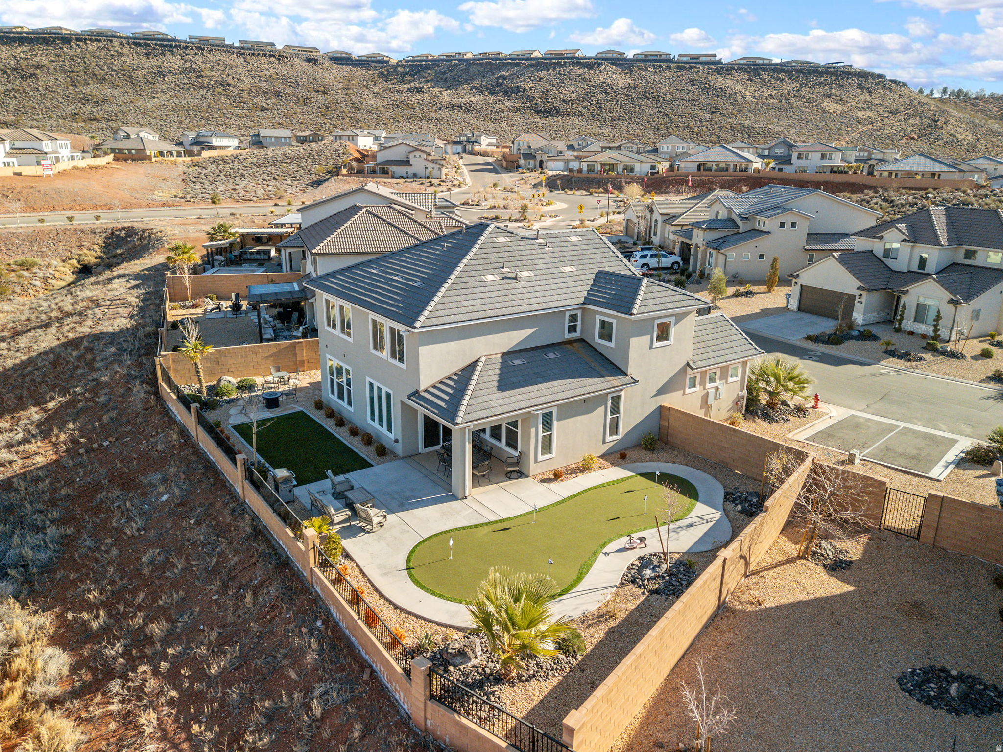main property photo 1