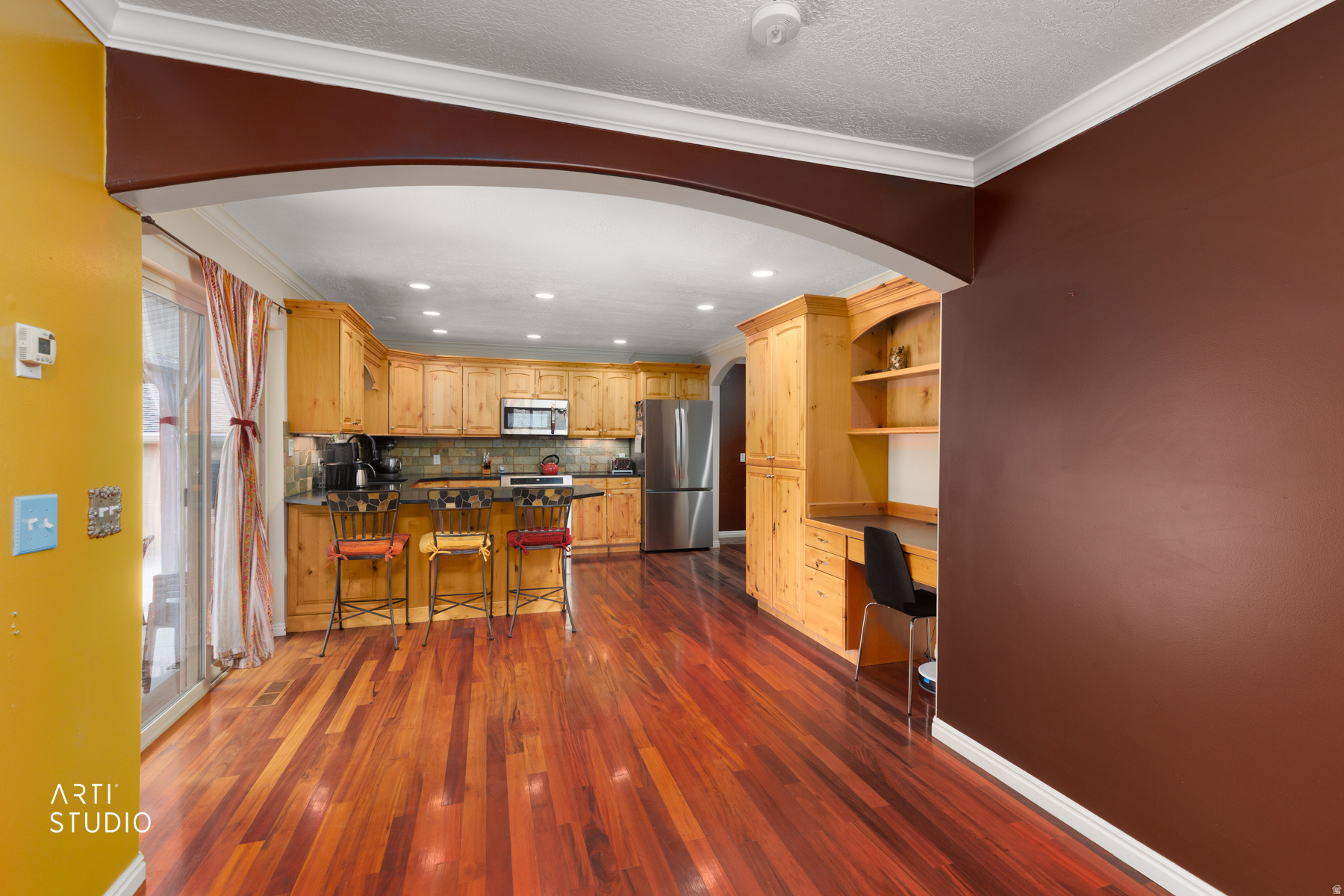 main property photo 14
