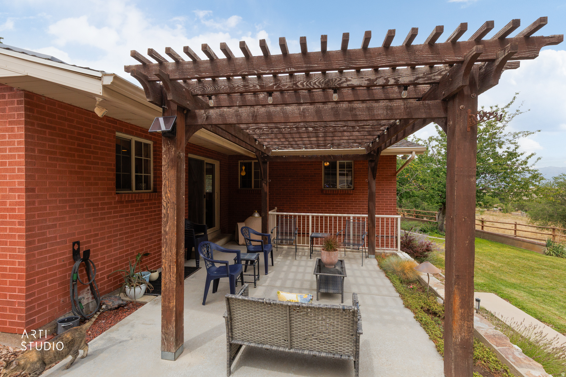 main property photo 45