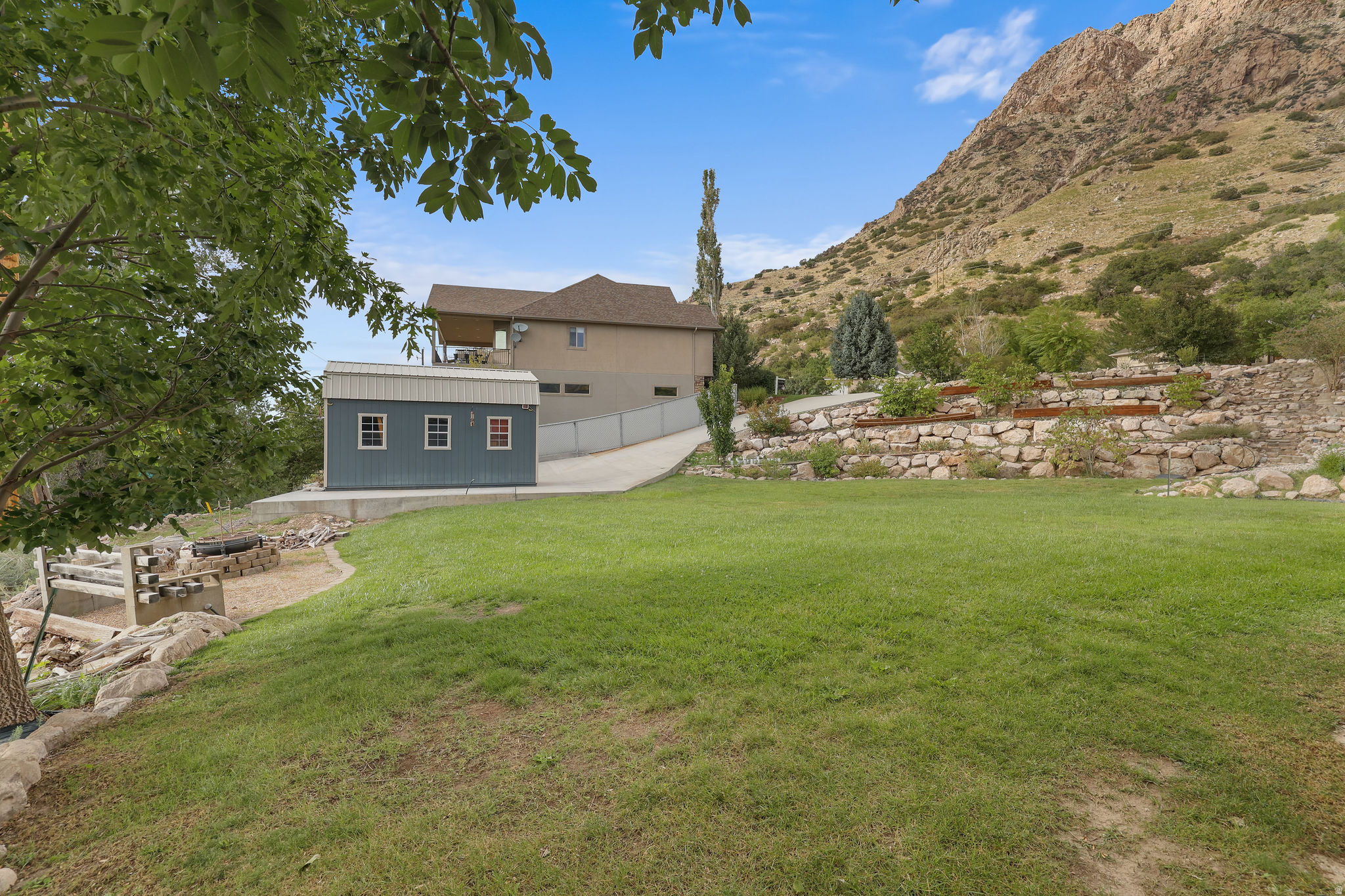 main property photo 39