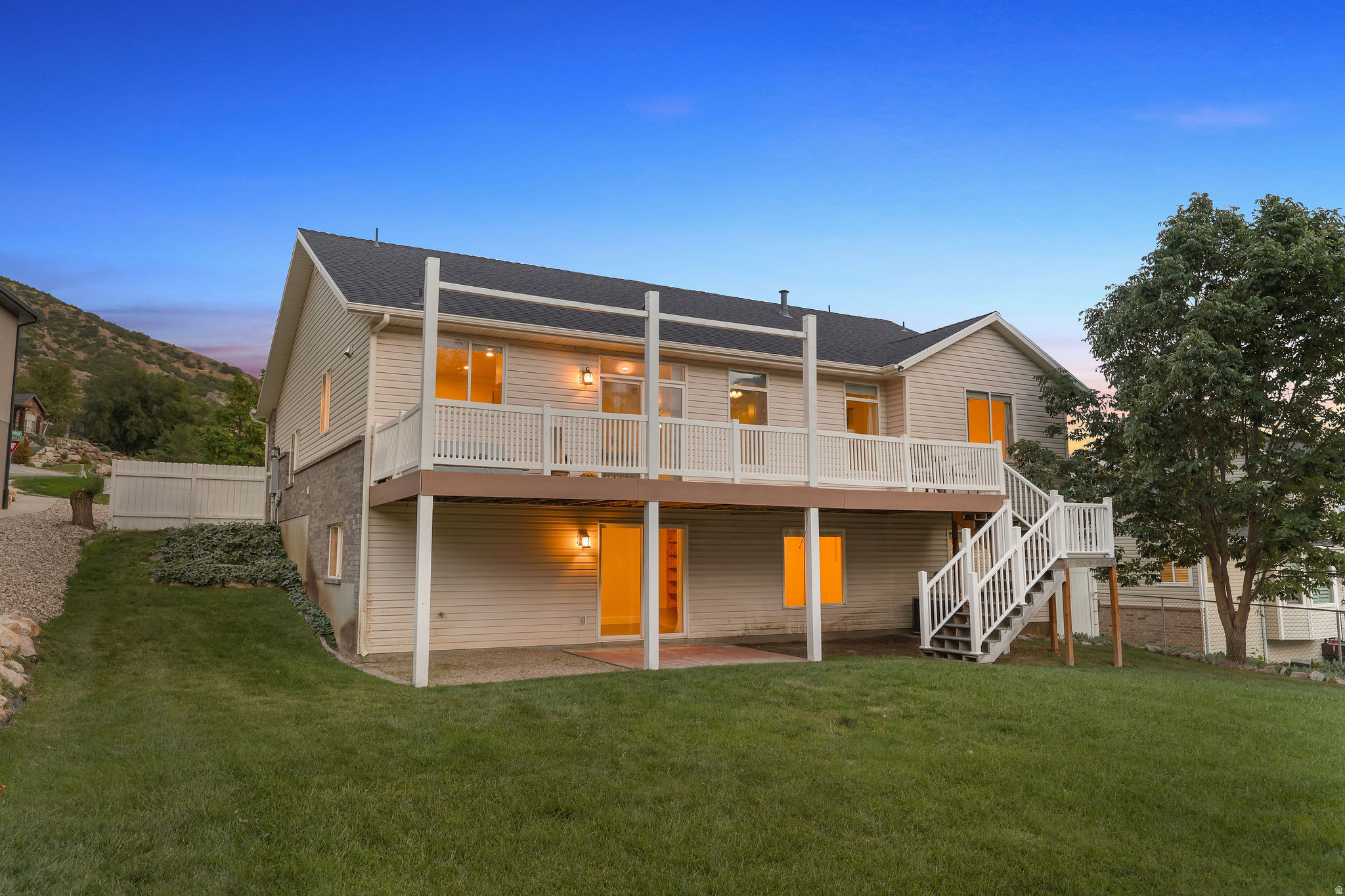 main property photo 45