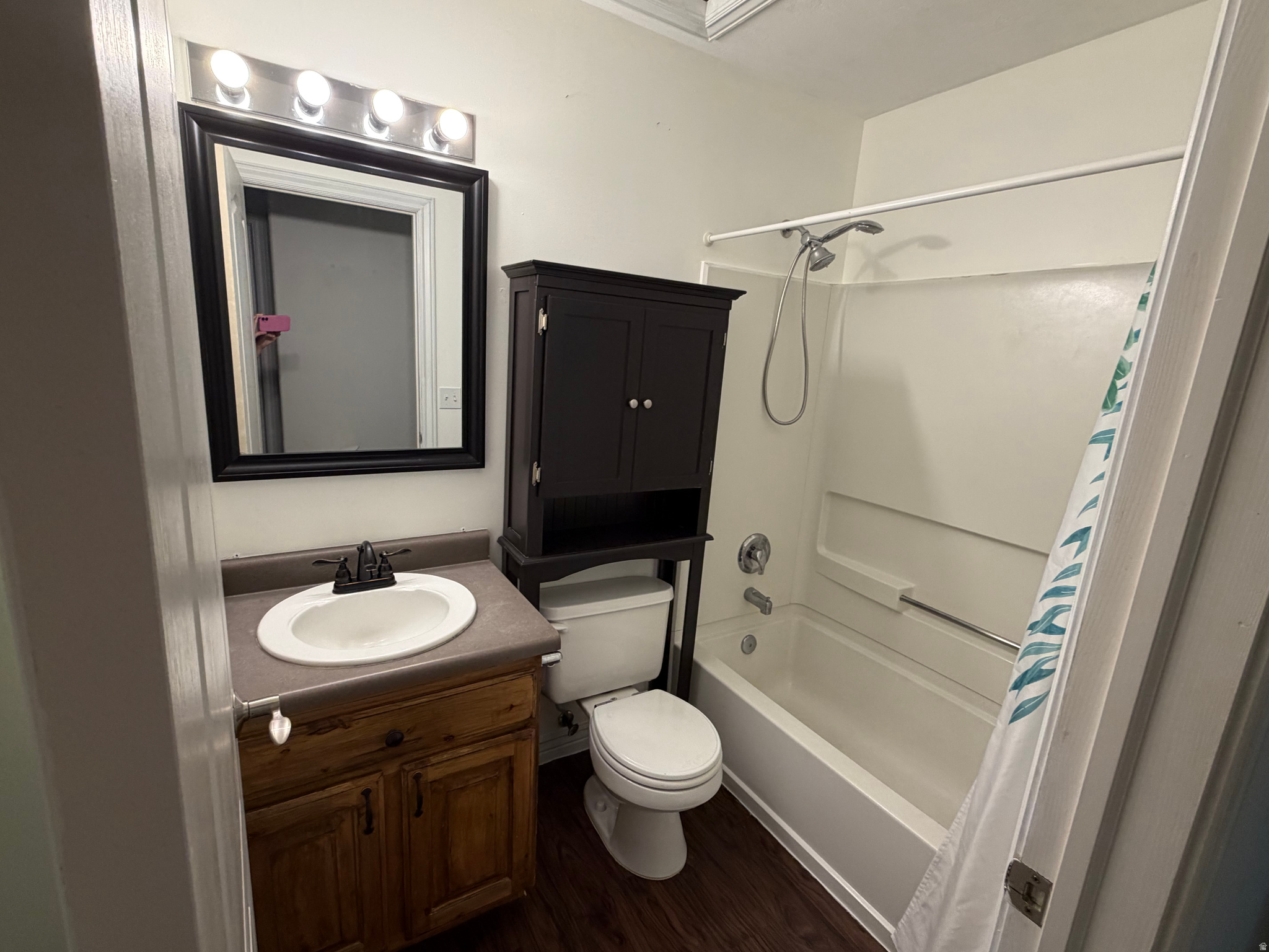 main property photo 11