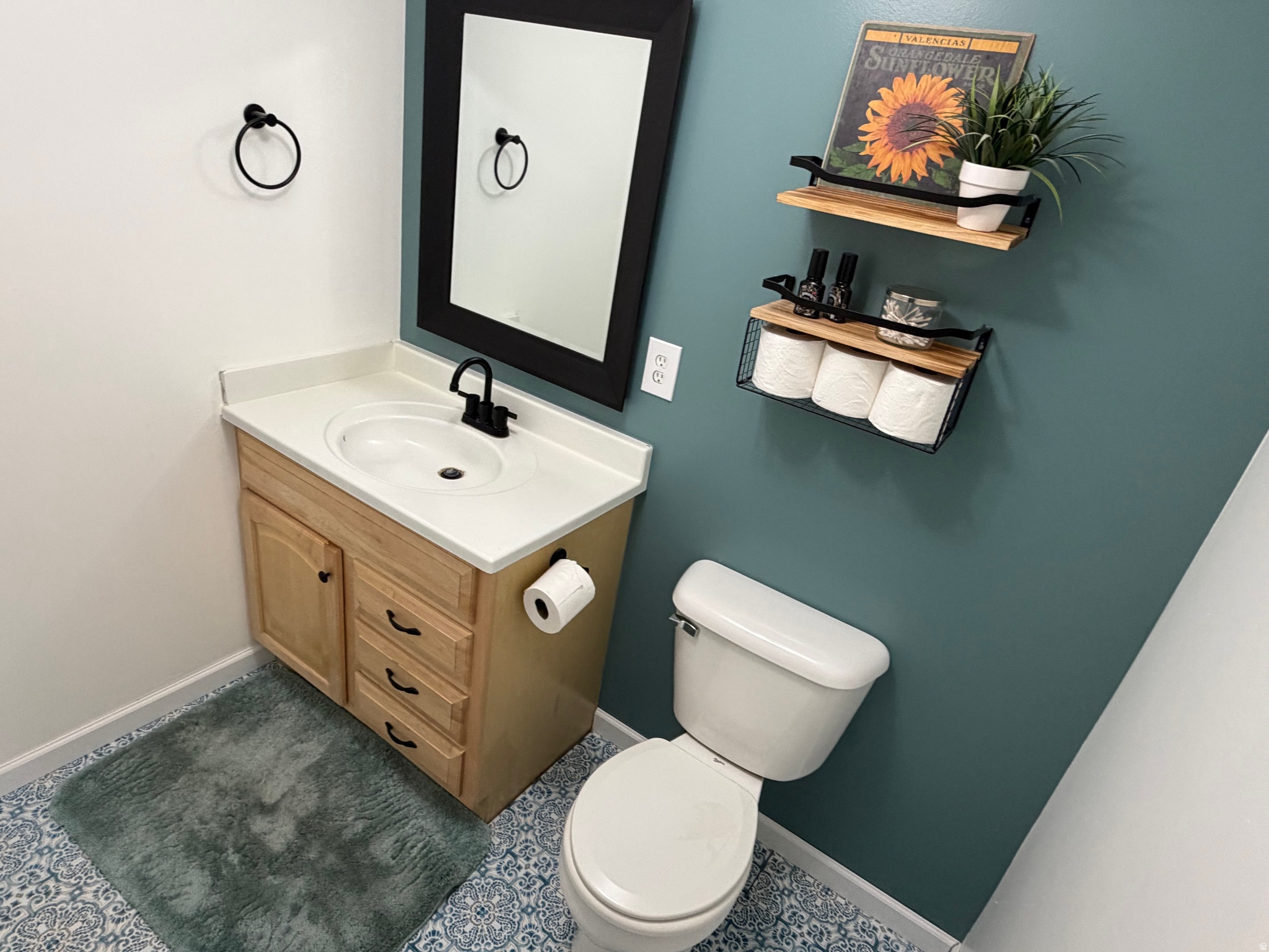 main property photo 16