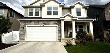 image of property with 3 Bed | 3 Bath | 3,398 Sqft