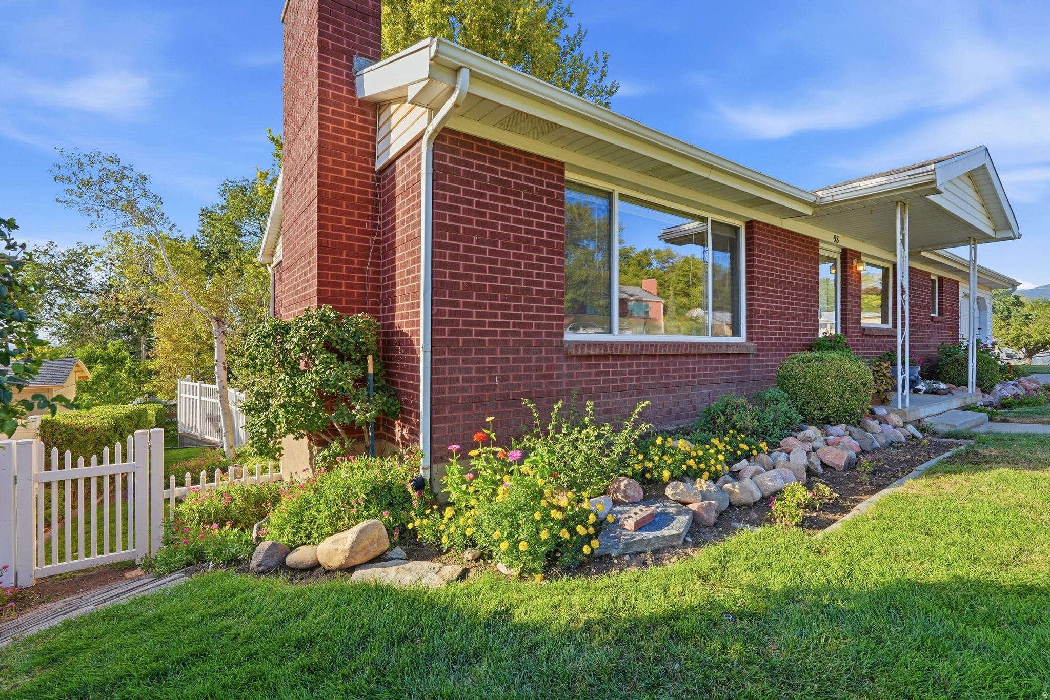 main property photo 38