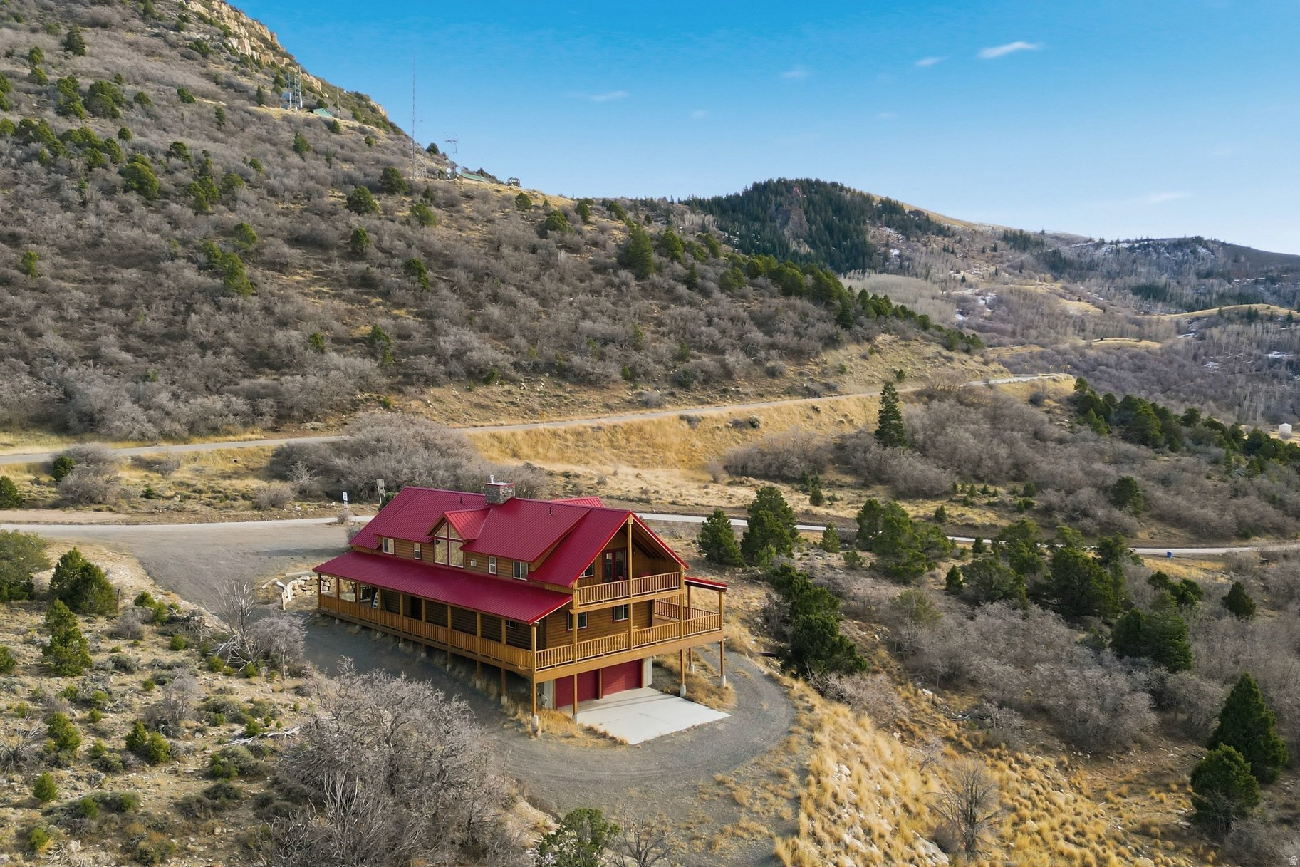 main property photo 40
