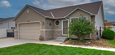 image of property with 4 Bed | 3 Bath | 2,544 Sqft