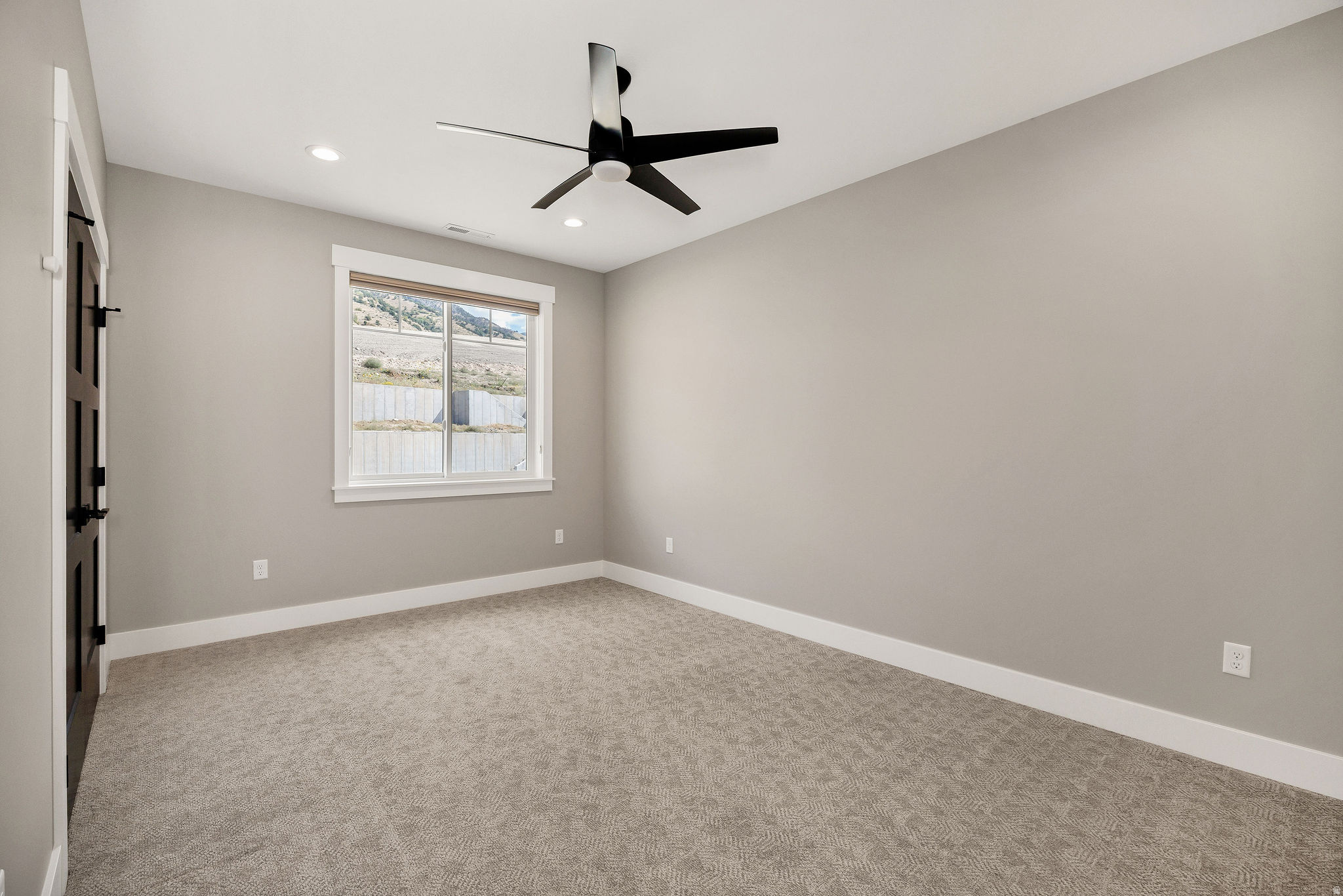 main property photo 65