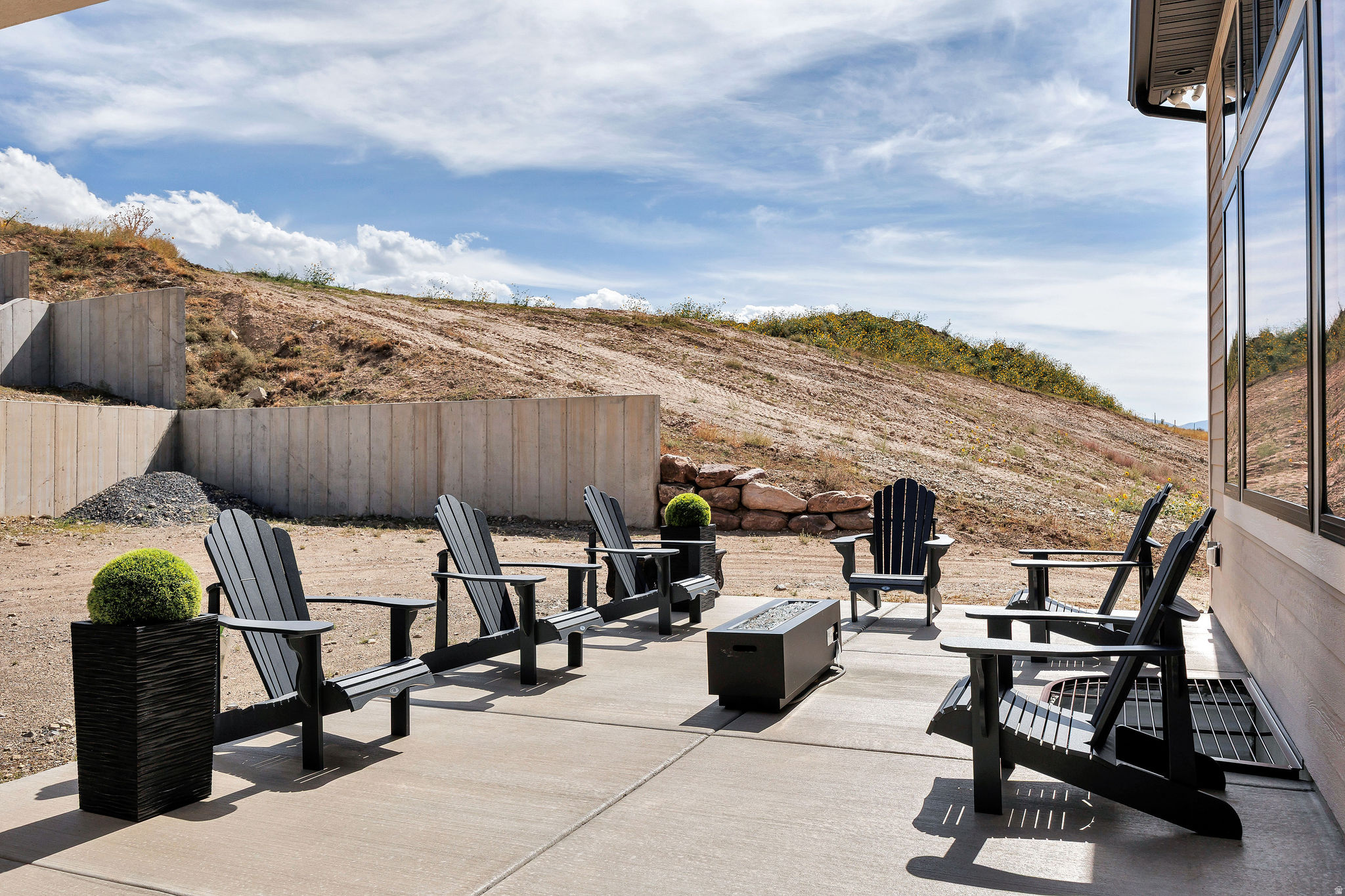 main property photo 68