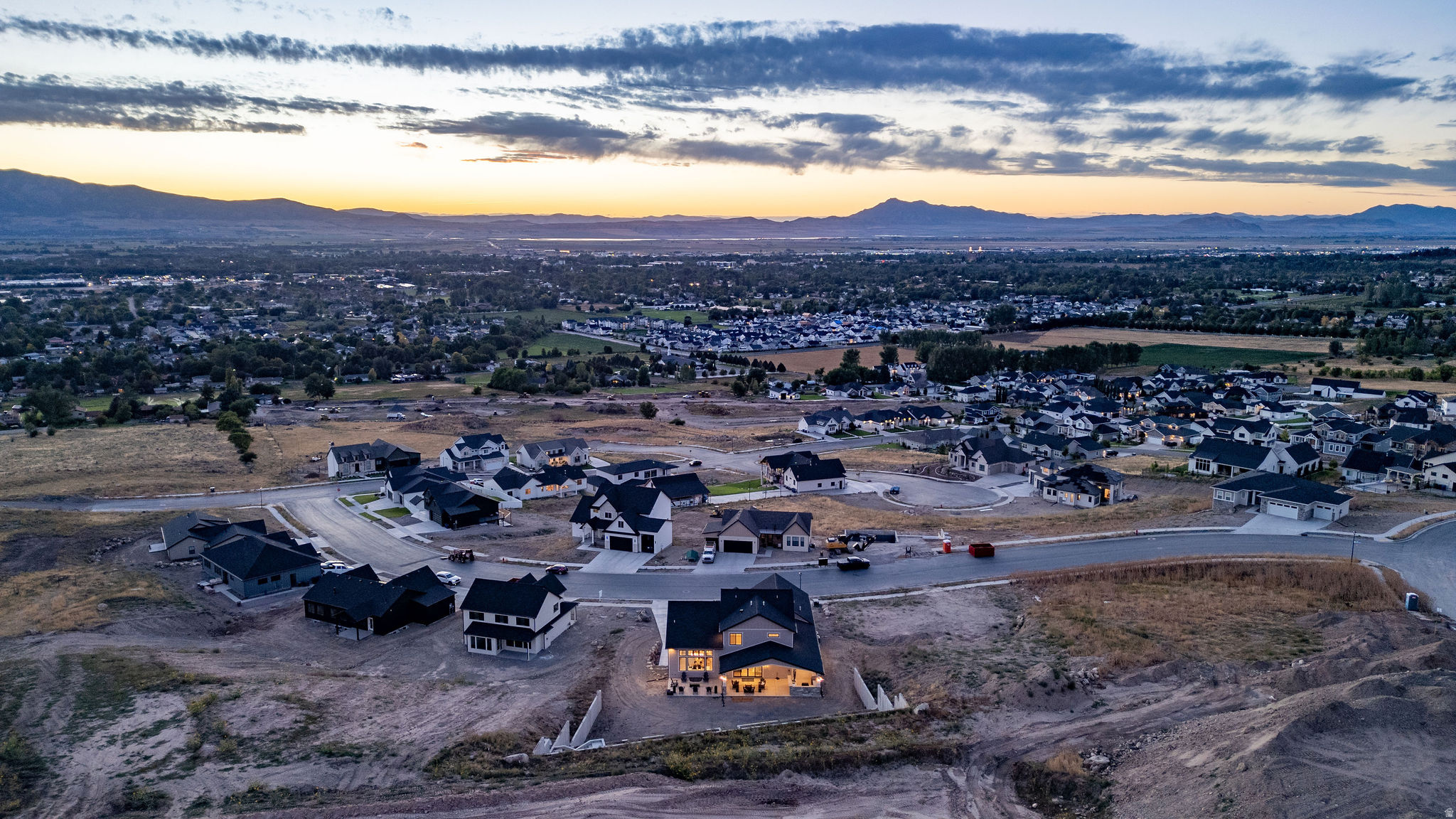 main property photo 98