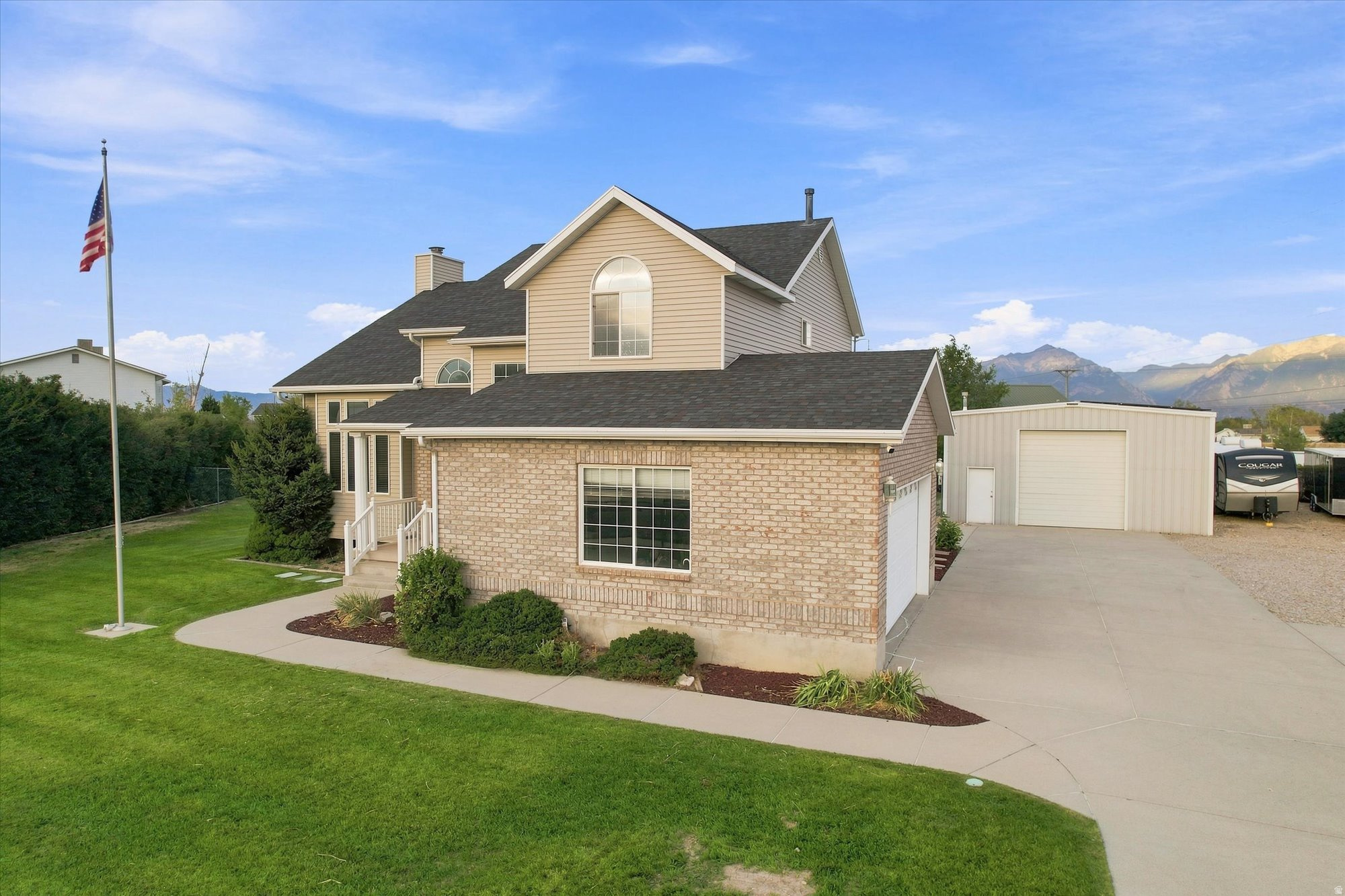 main property photo 46